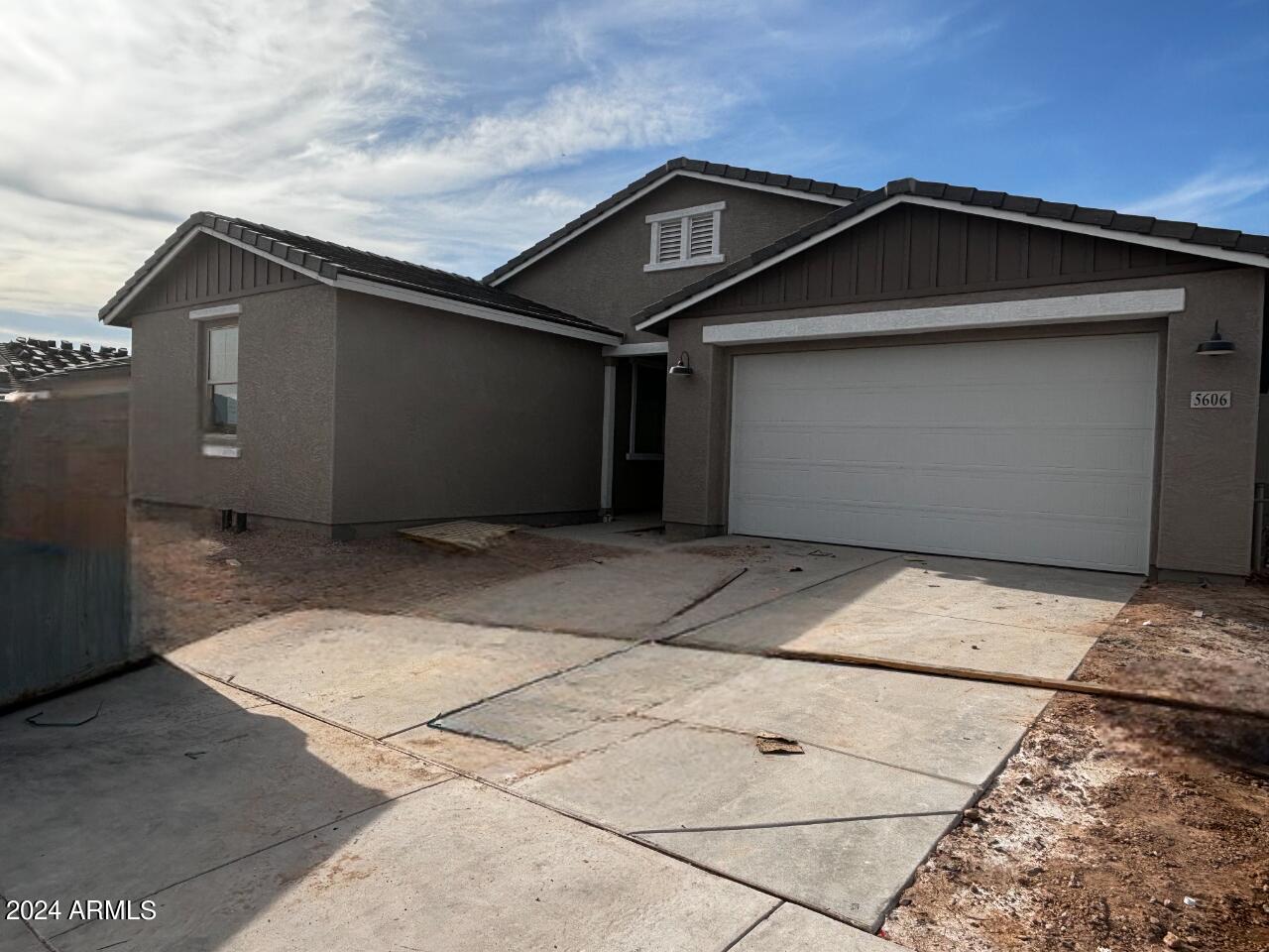 5606 W THURMAN Drive