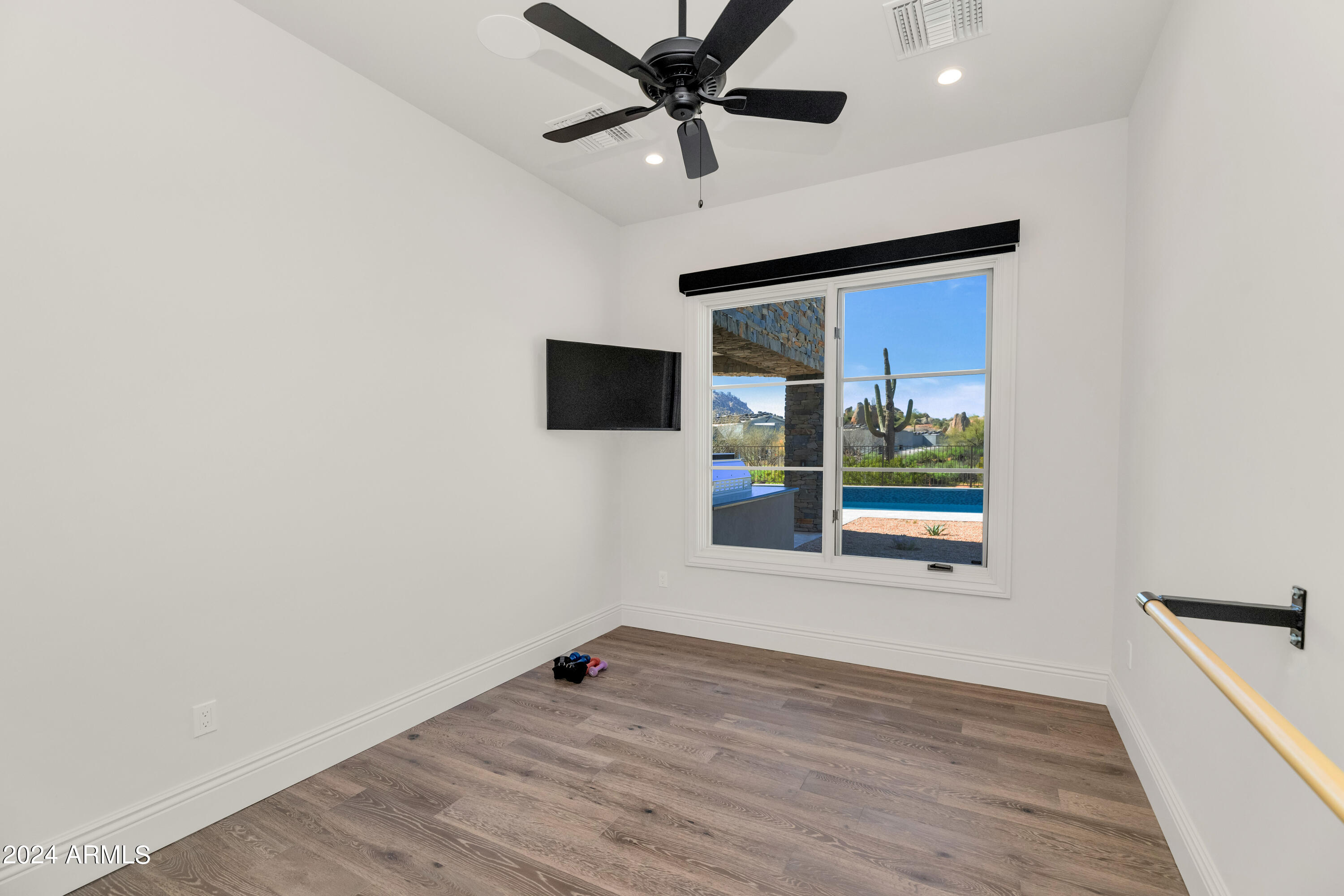 10779 E Whitethorn Drive