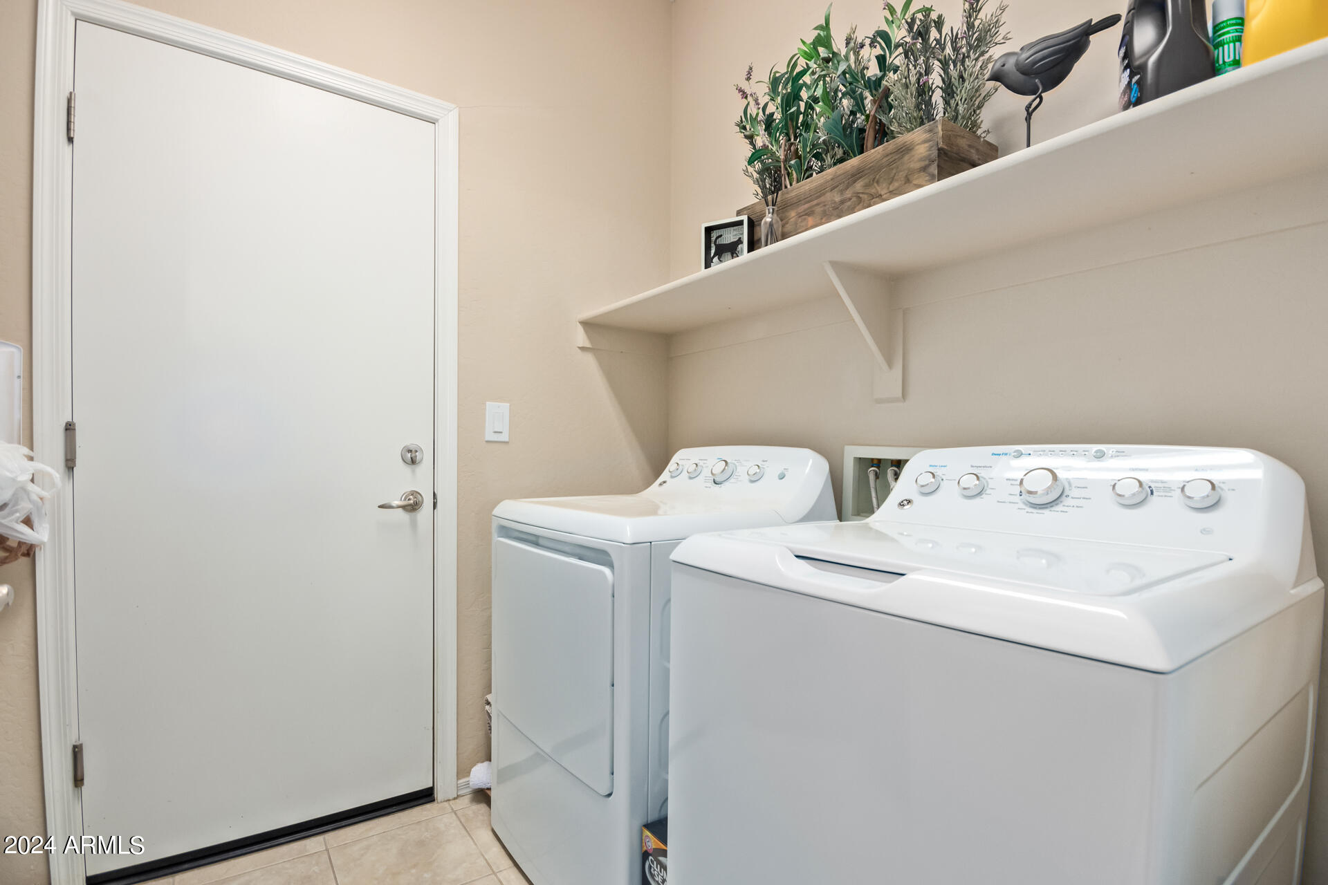 2151 W VALHALLA Court