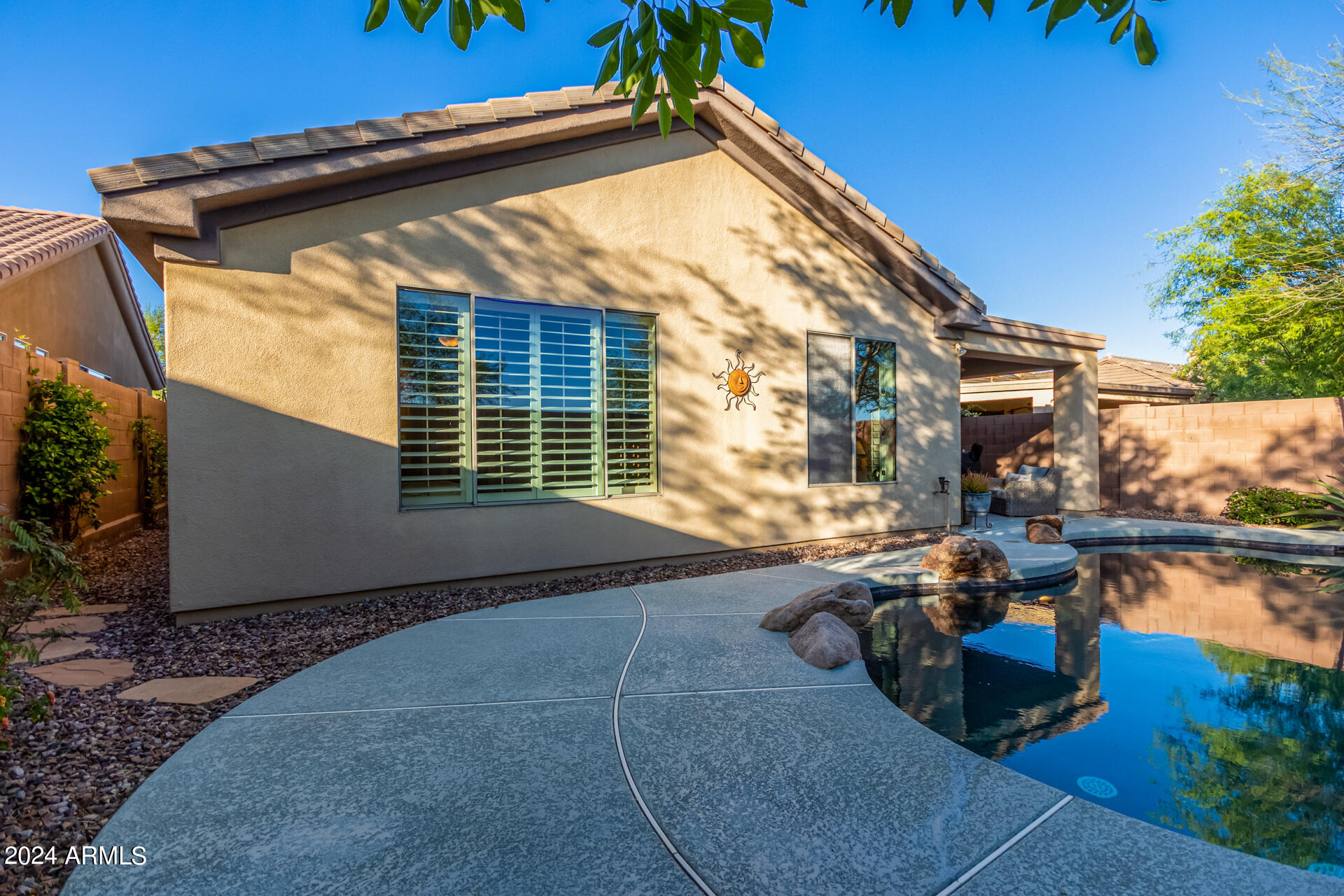 2151 W VALHALLA Court