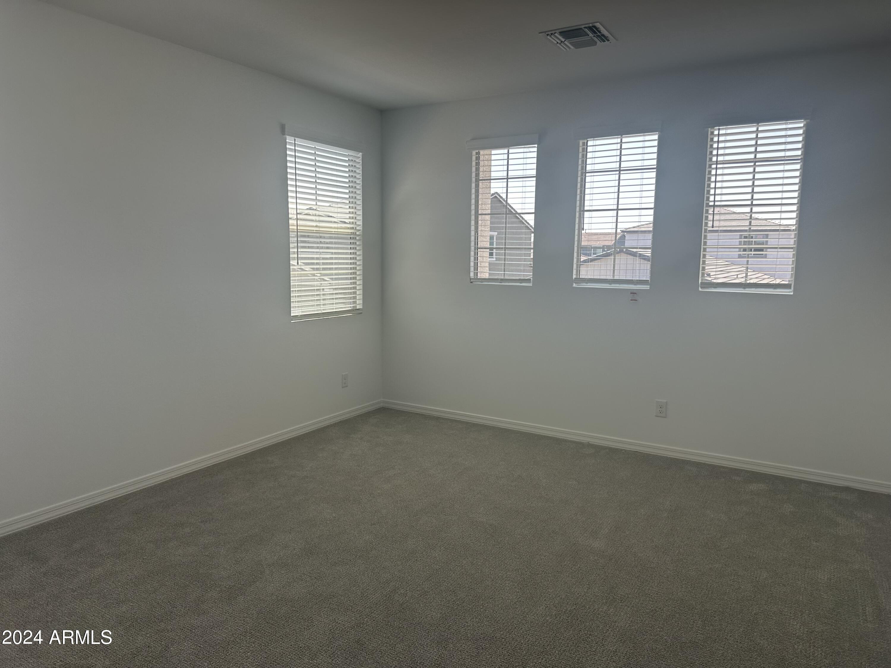 9455 E SECTOR Drive