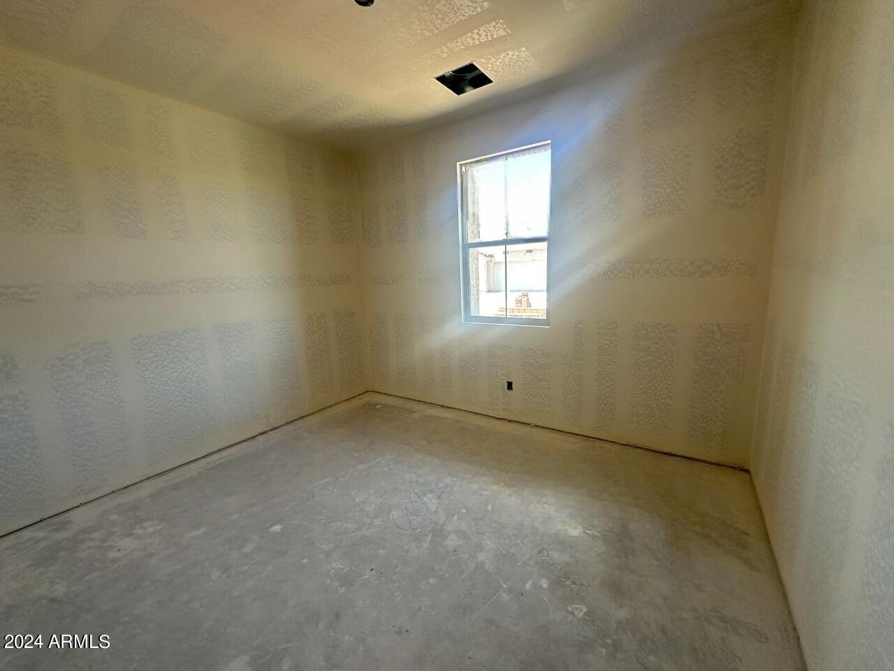 9437 E SPIRAL Avenue