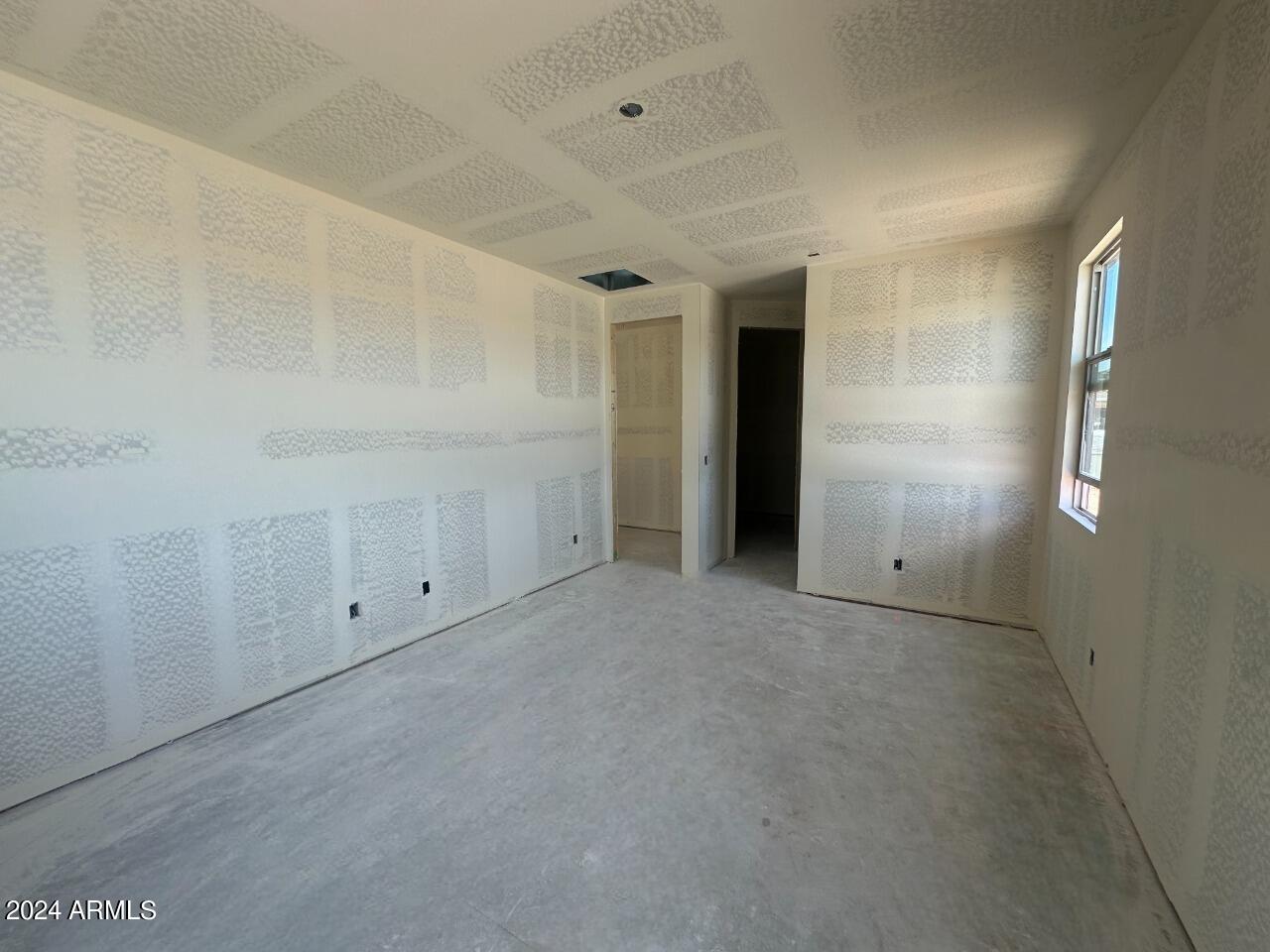 9437 E SPIRAL Avenue