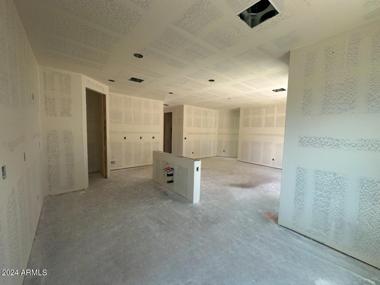 9437 E SPIRAL Avenue