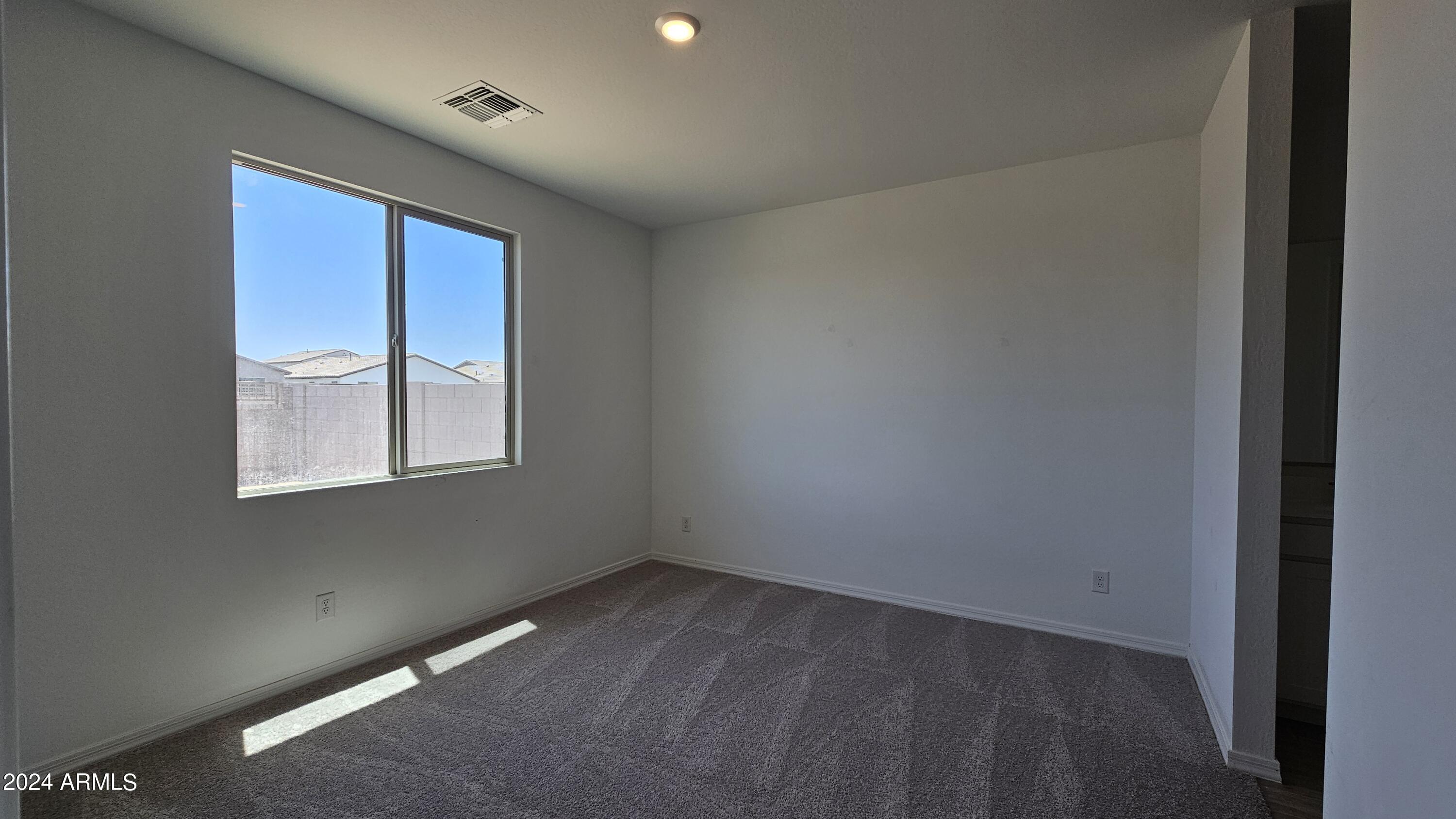 1979 E LARIAT Avenue