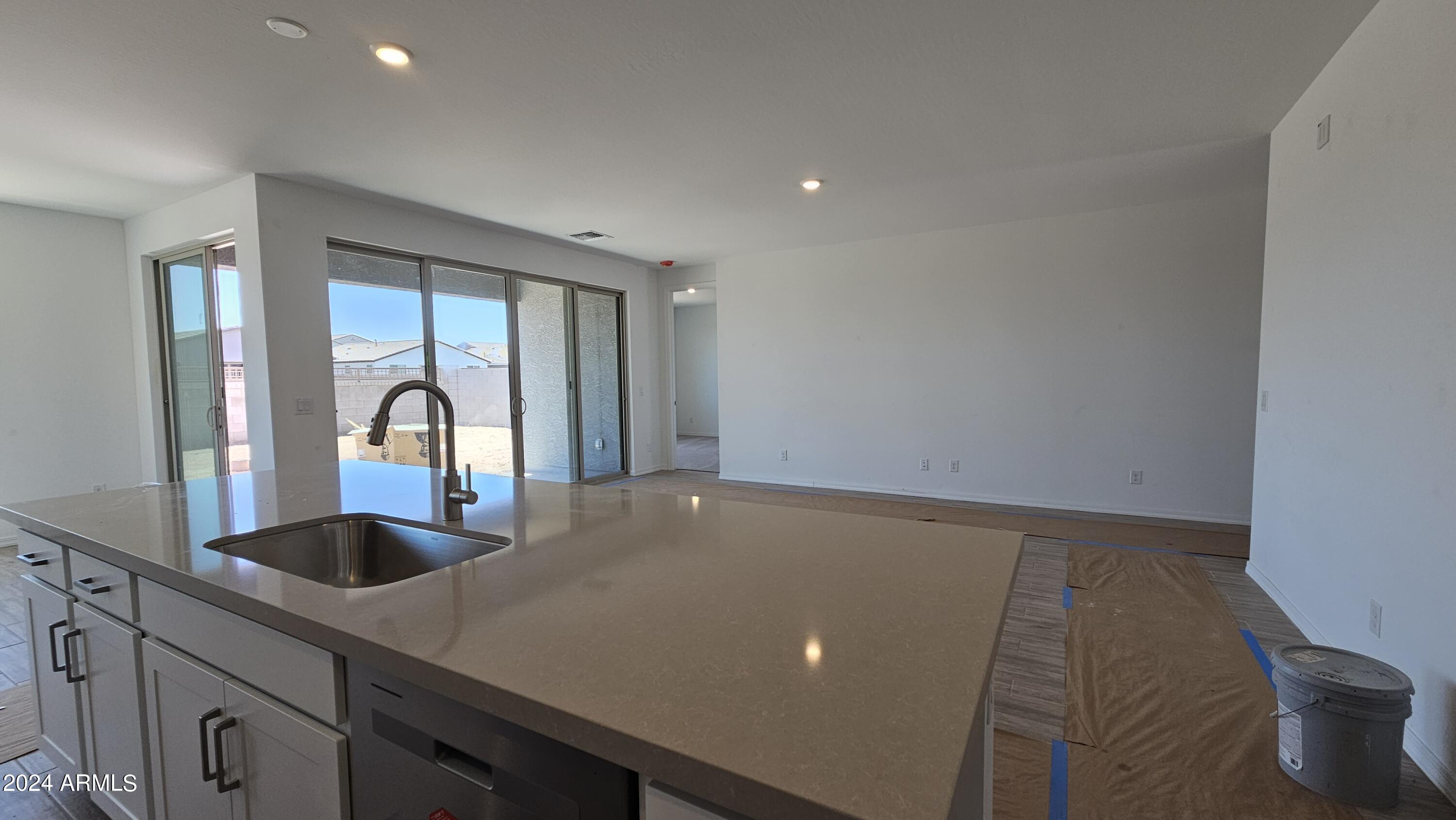 1979 E LARIAT Avenue