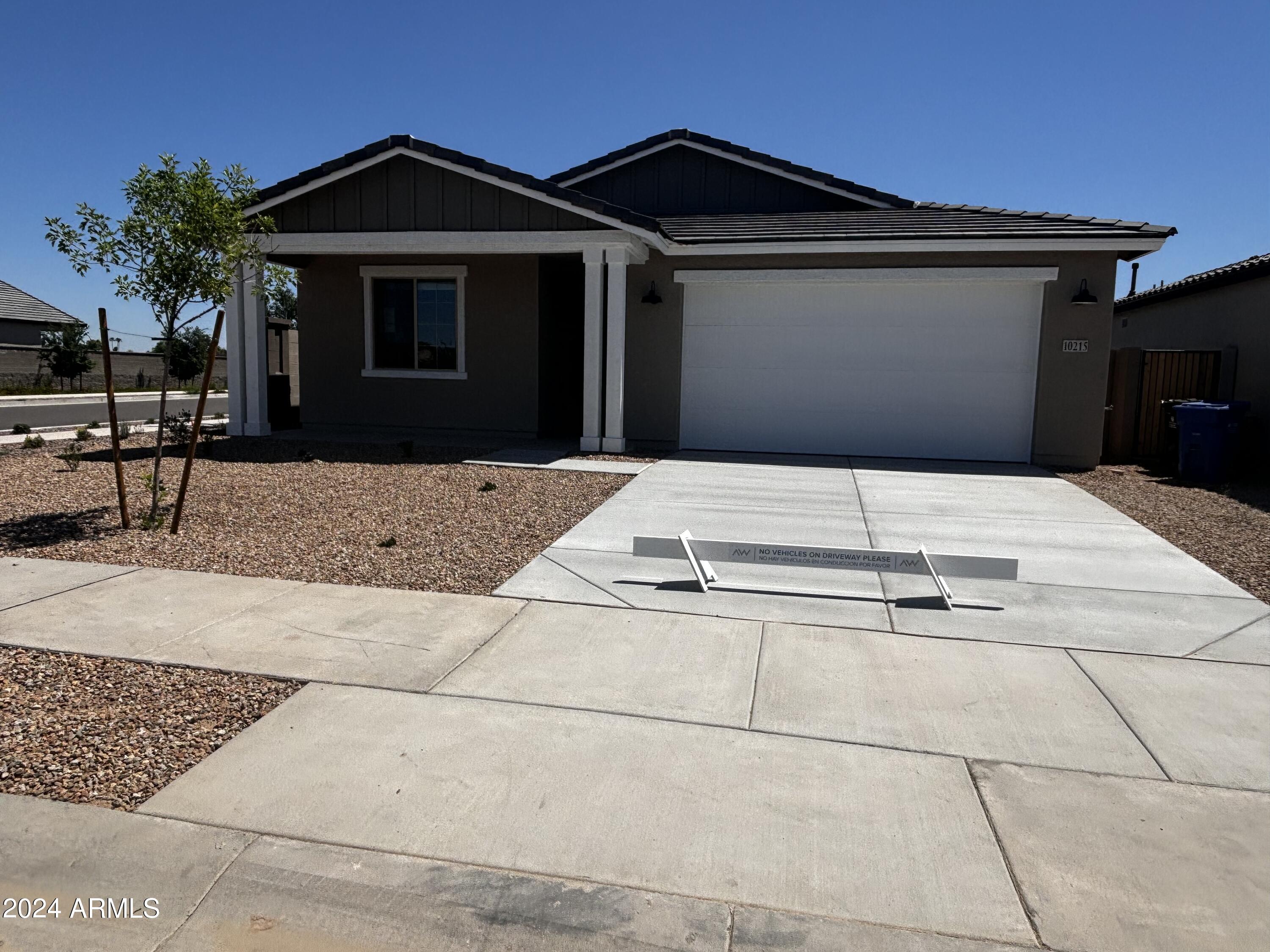 10215 S 55TH Drive
