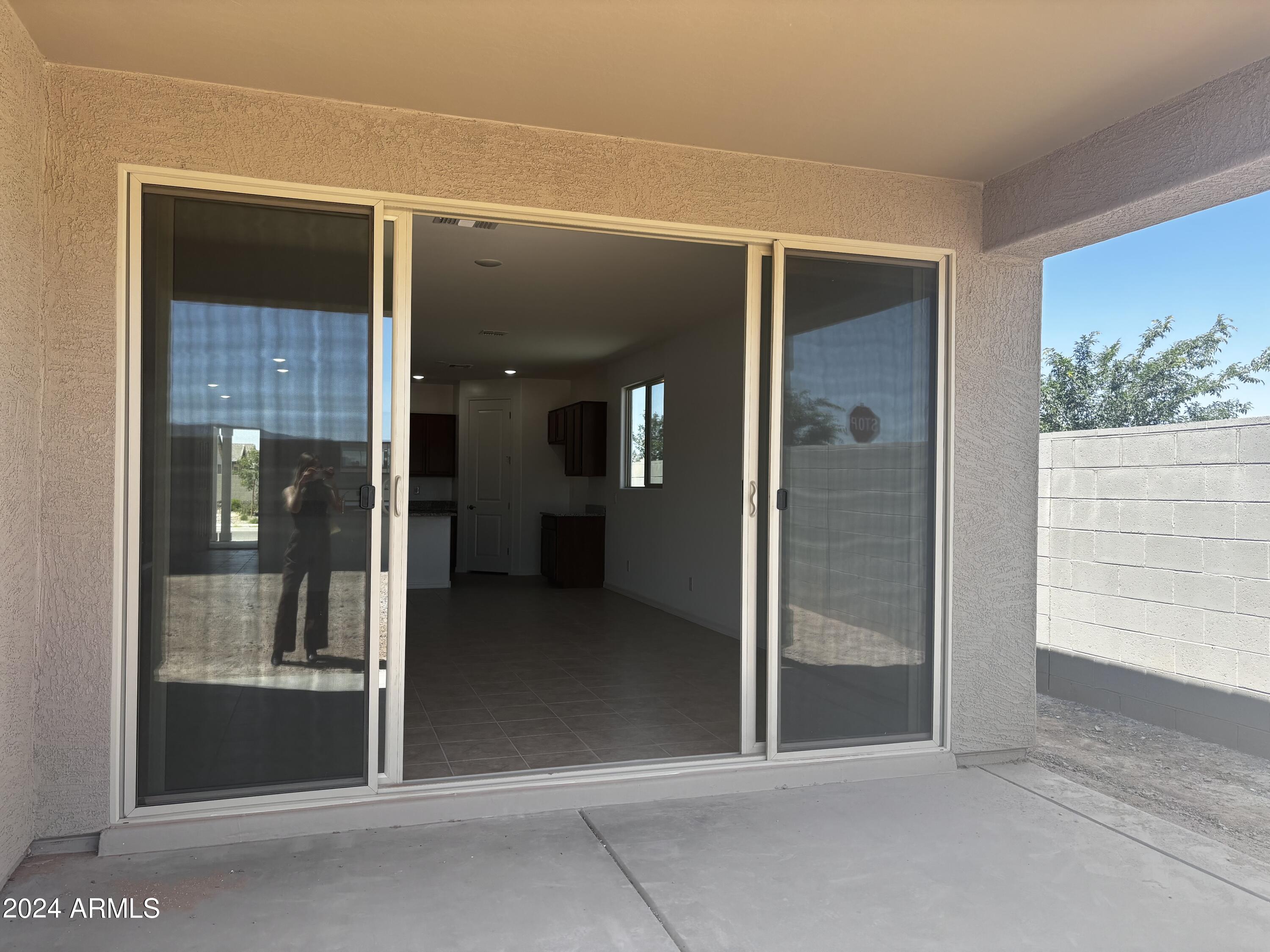 10215 S 55TH Drive