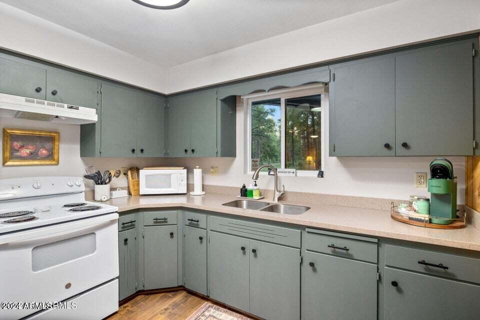 2877 PINON PINE Drive