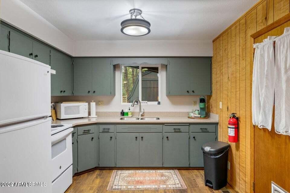 2877 PINON PINE Drive