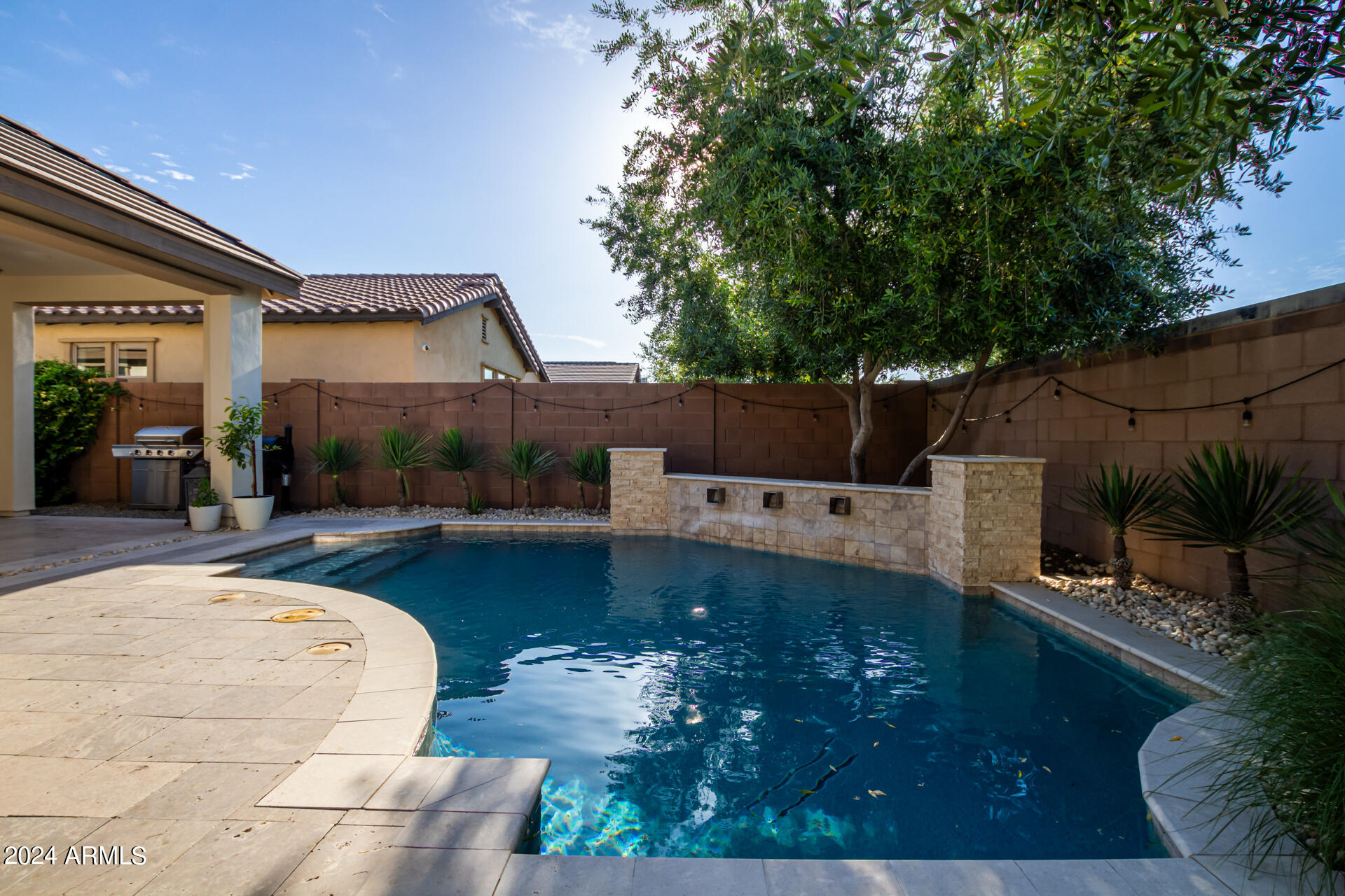 20914 E MACAW Drive