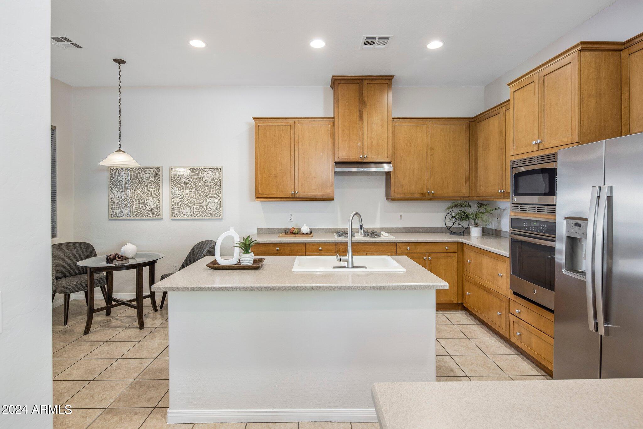 19475 N GRAYHAWK Drive # 1032