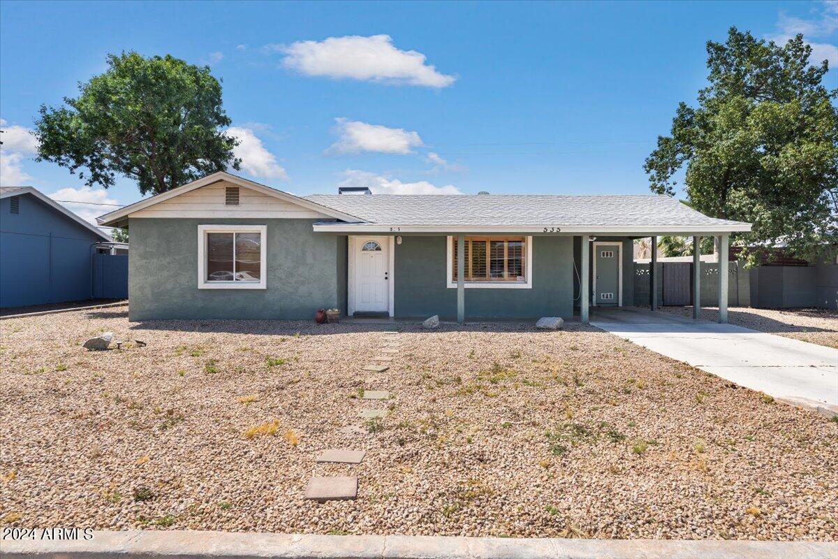 535 W 19TH Street