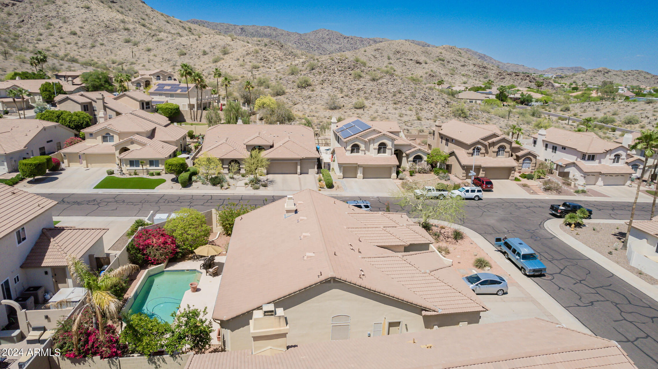 3153 E DESERT WILLOW Road