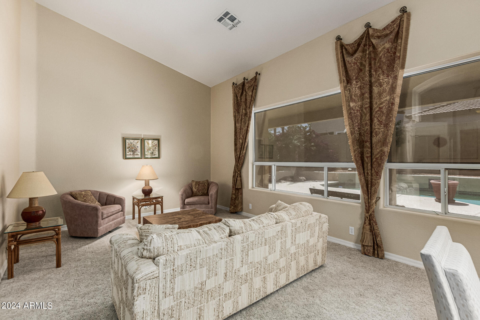 3153 E DESERT WILLOW Road