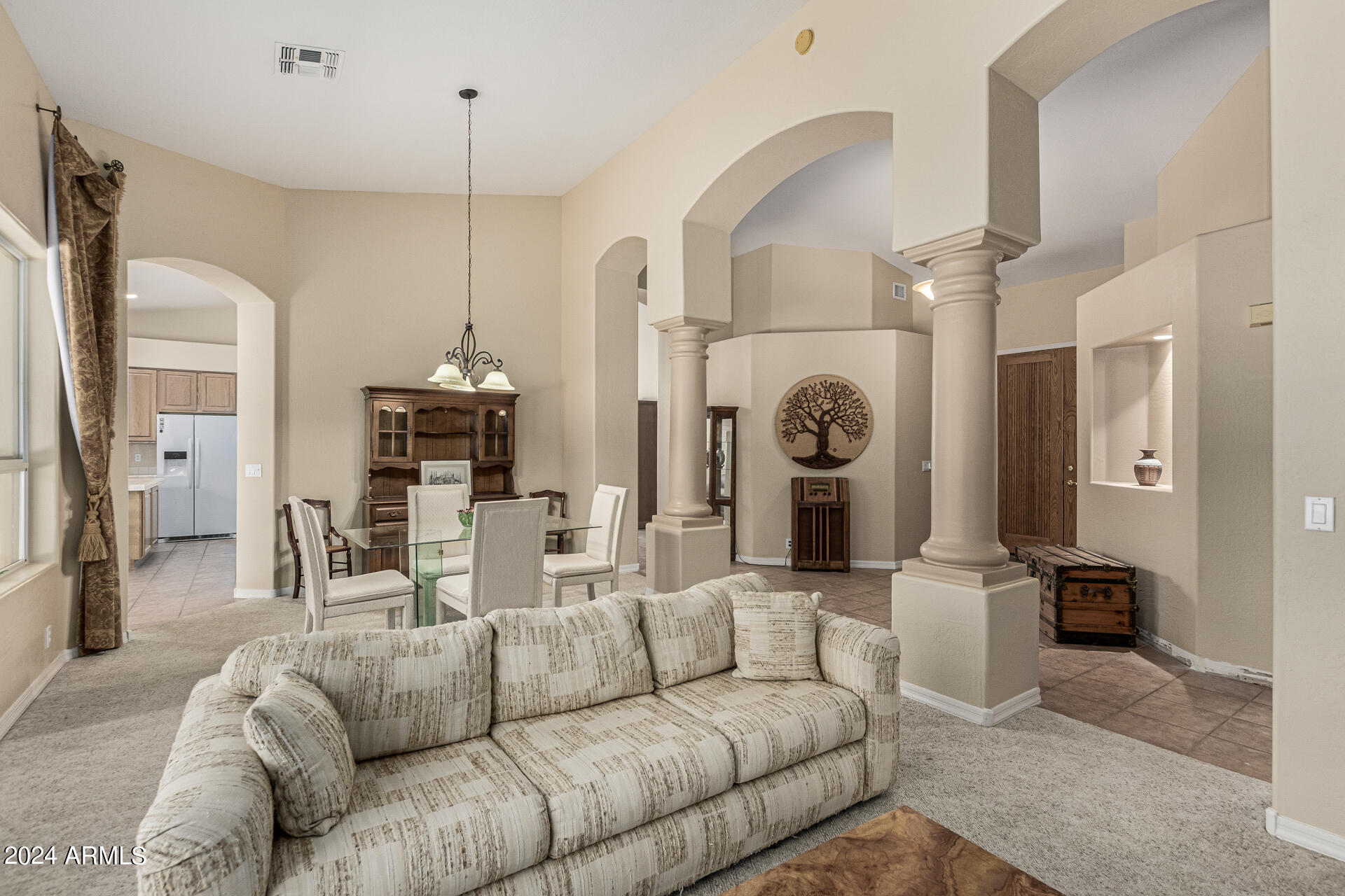 3153 E DESERT WILLOW Road