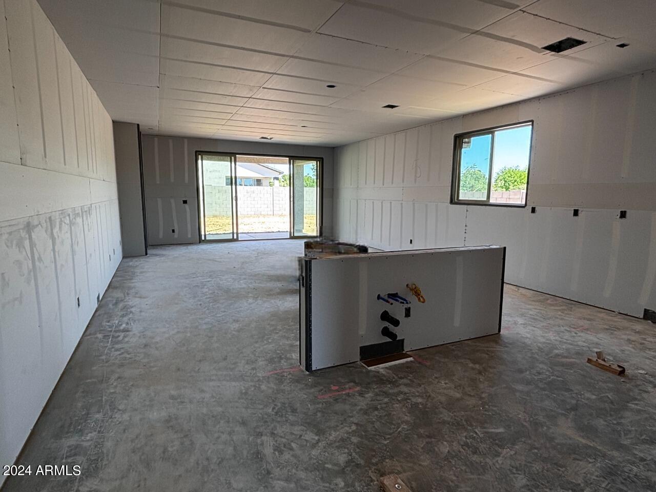 5510 W SUMMERSIDE Road