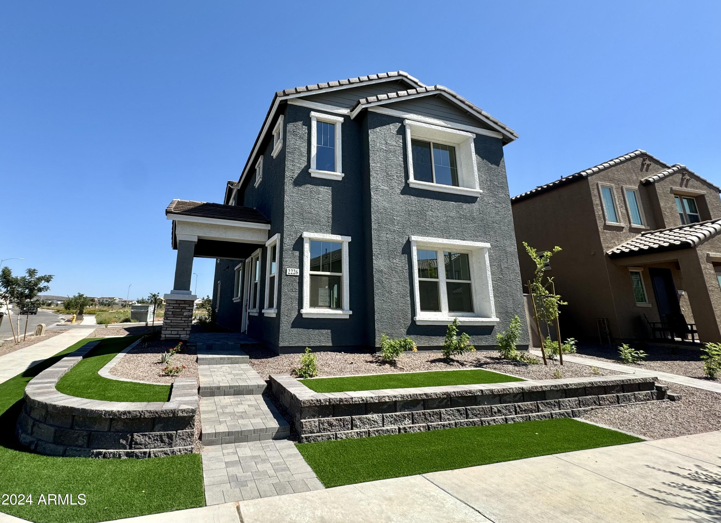 2226 W PASO Trail