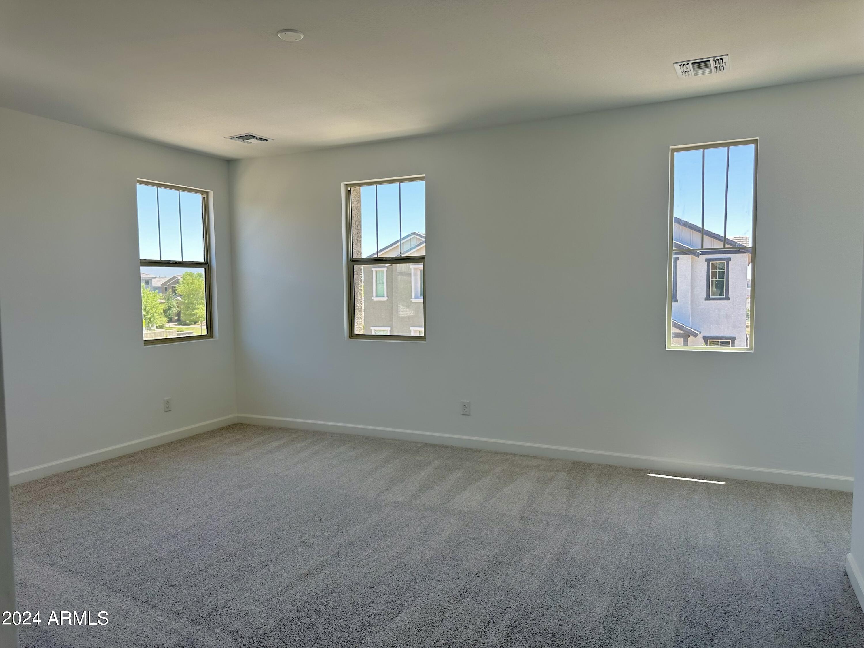 2218 W PASO Trail