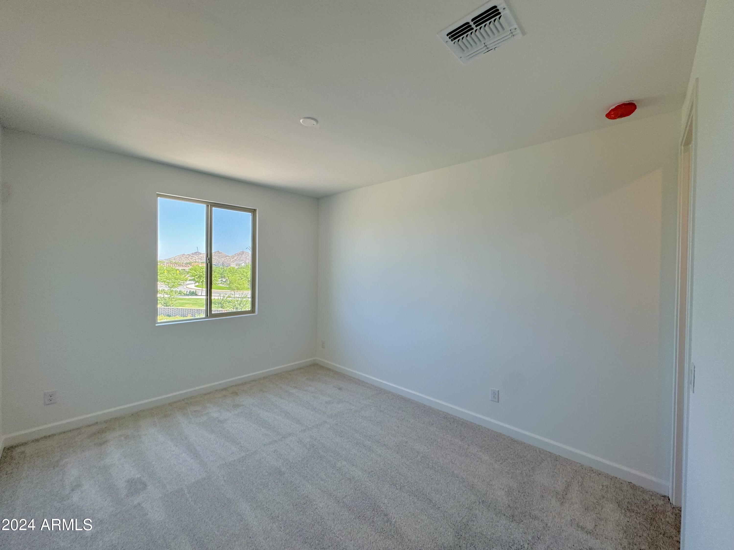 2218 W PASO Trail