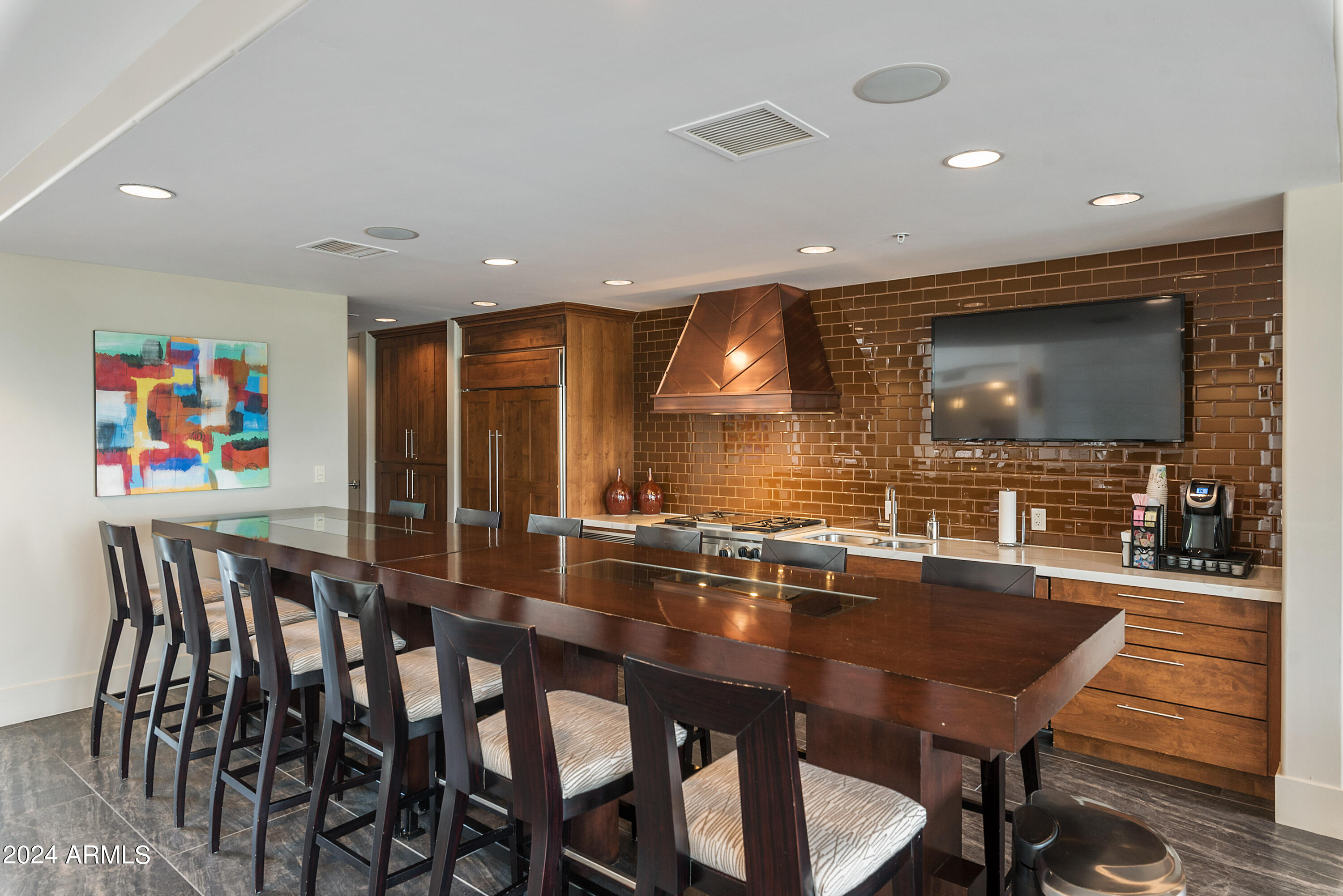 8 BILTMORE Estates # 325