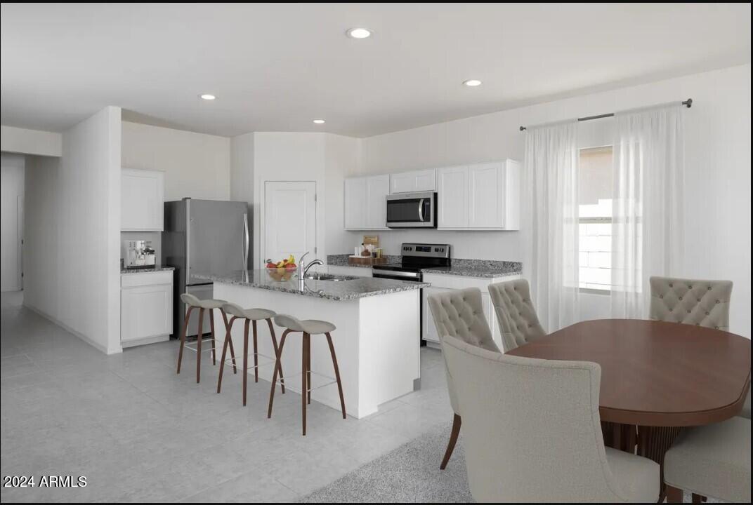5633 W WILLOW RIDGE Drive
