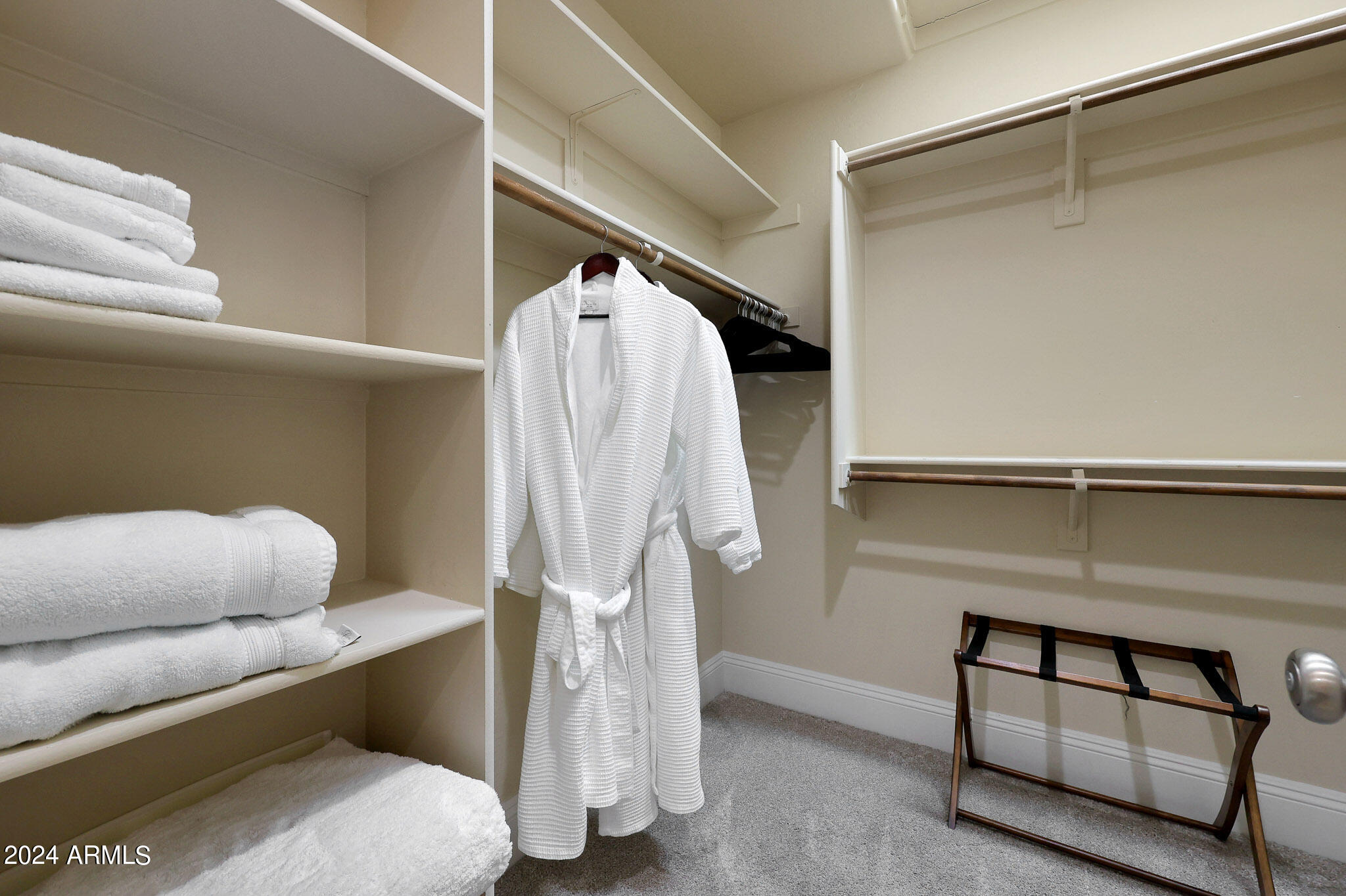 7552 E Camino Puesta Del Sol --