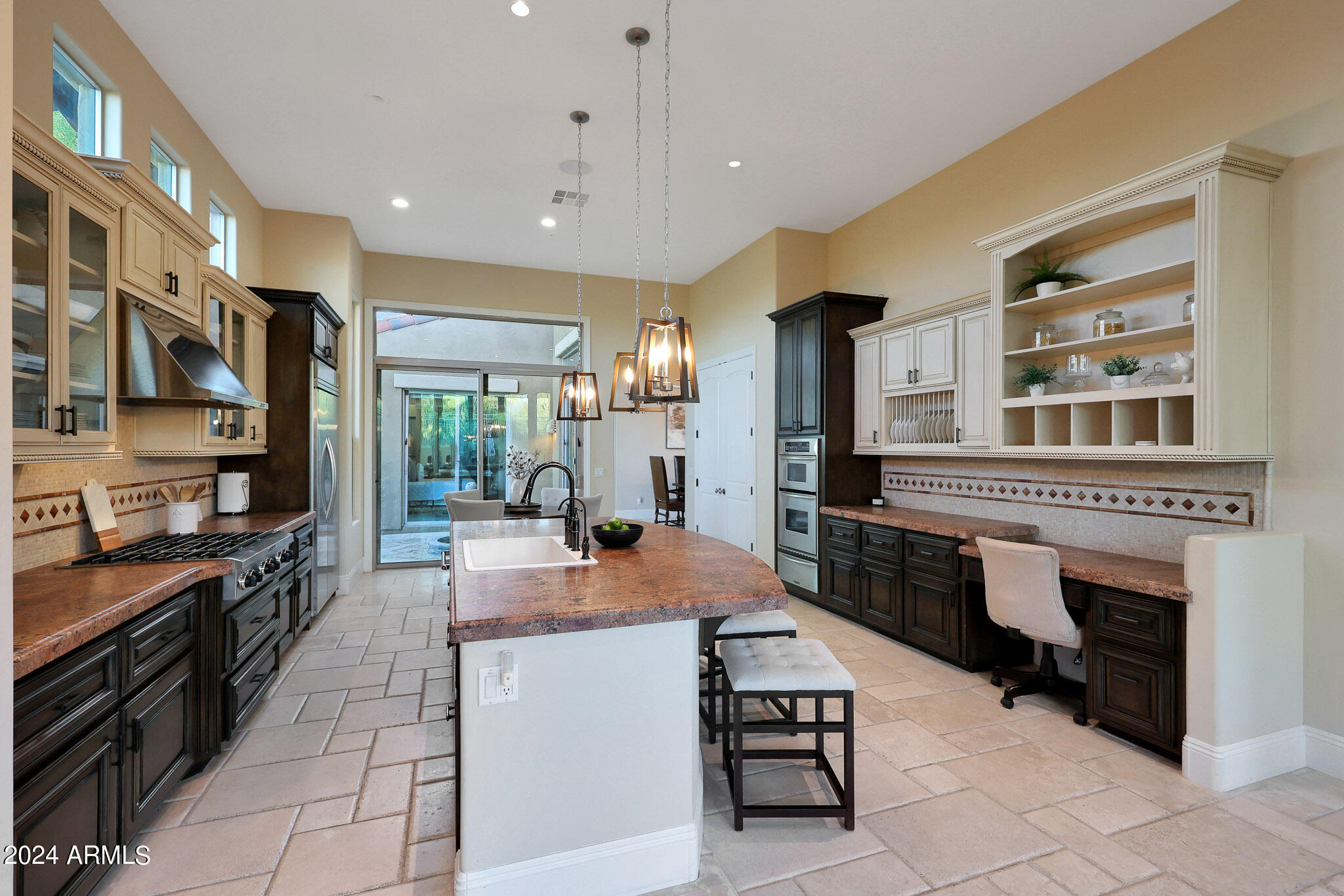 7552 E Camino Puesta Del Sol --