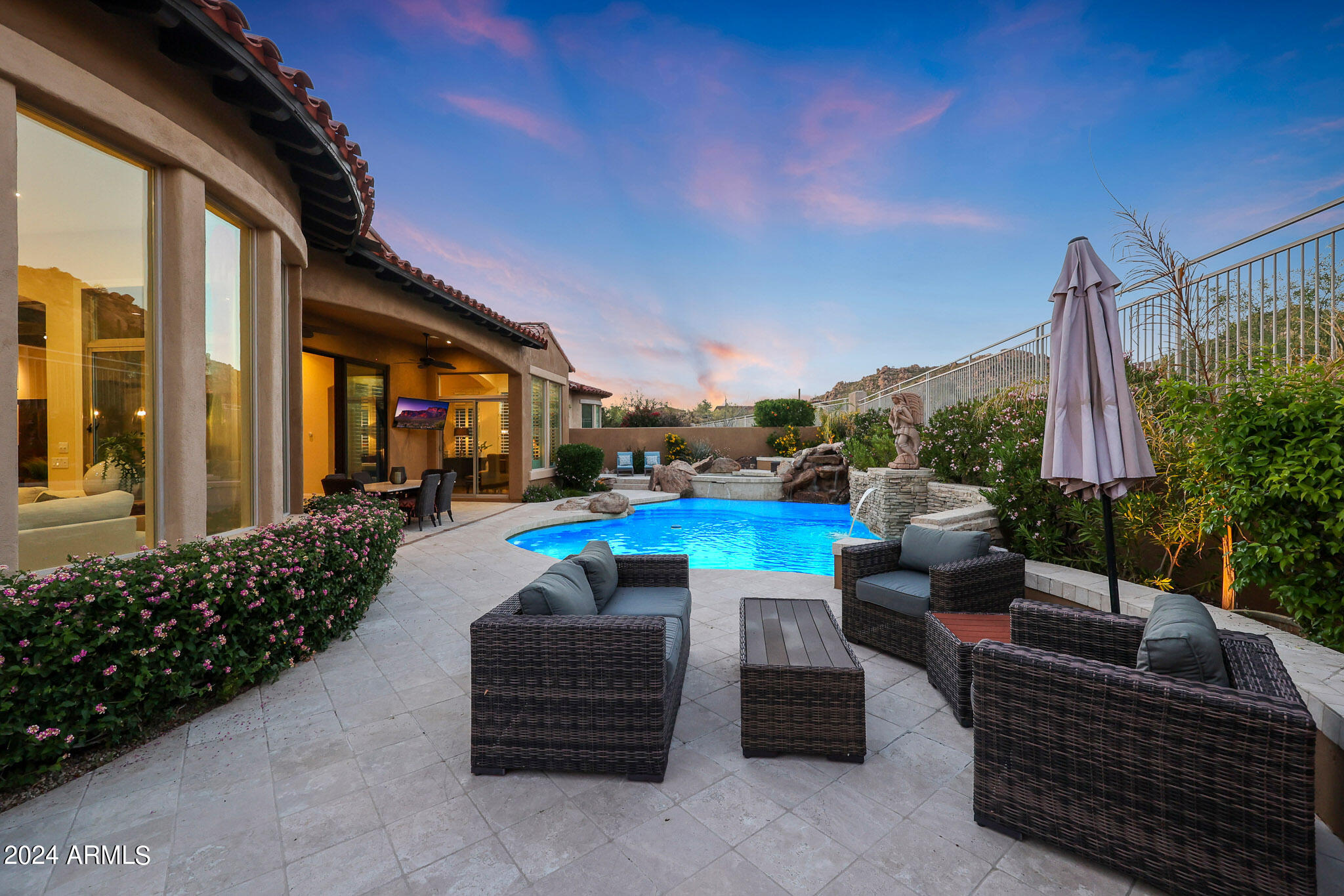 7552 E Camino Puesta Del Sol --