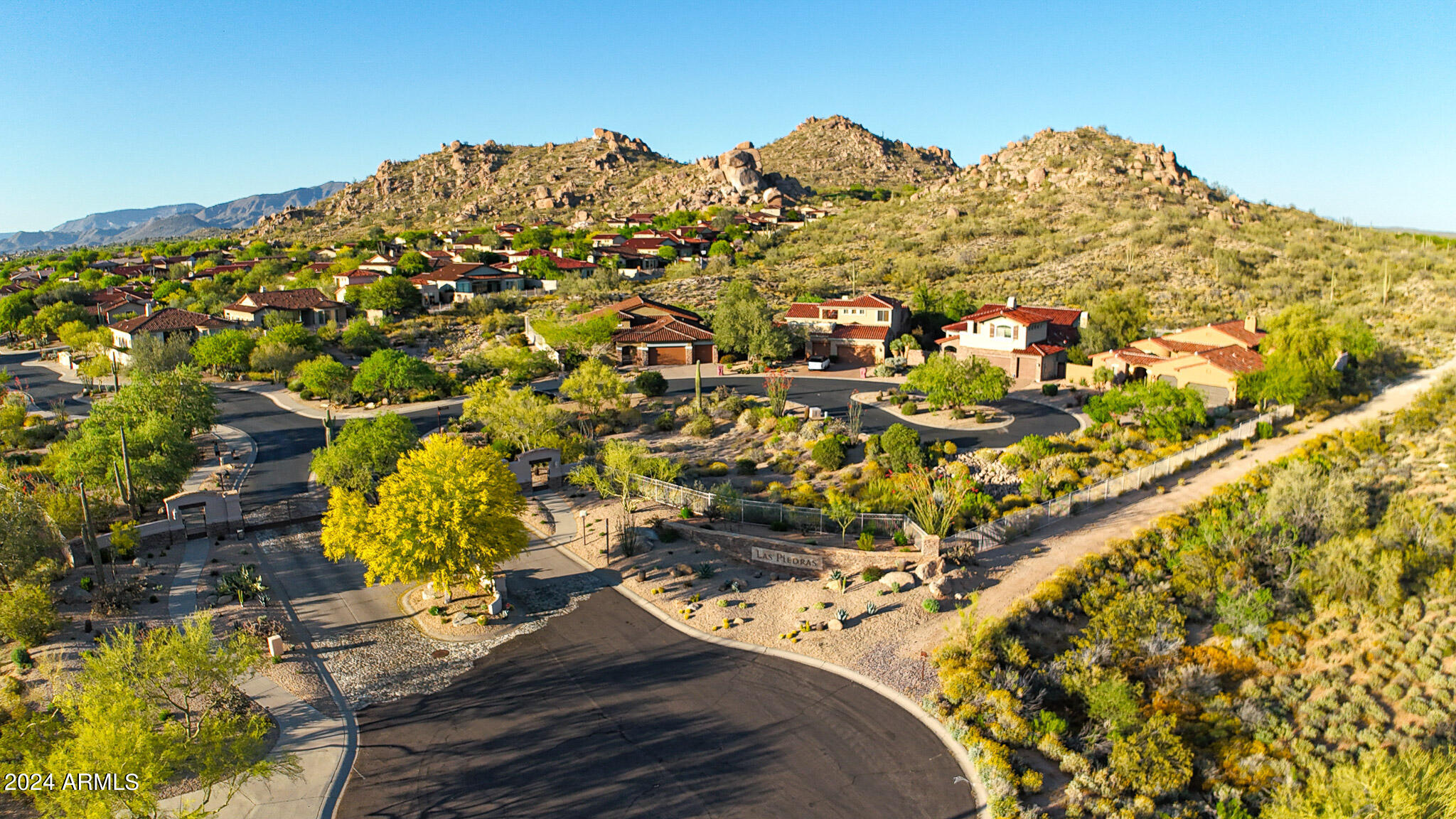 7552 E Camino Puesta Del Sol --