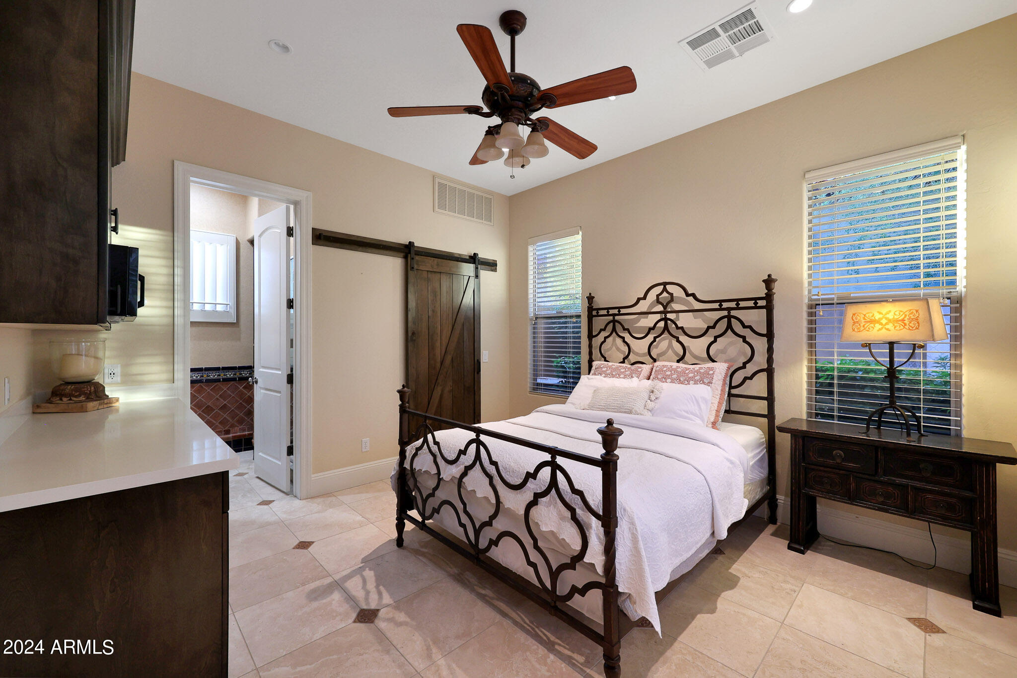 7552 E Camino Puesta Del Sol --