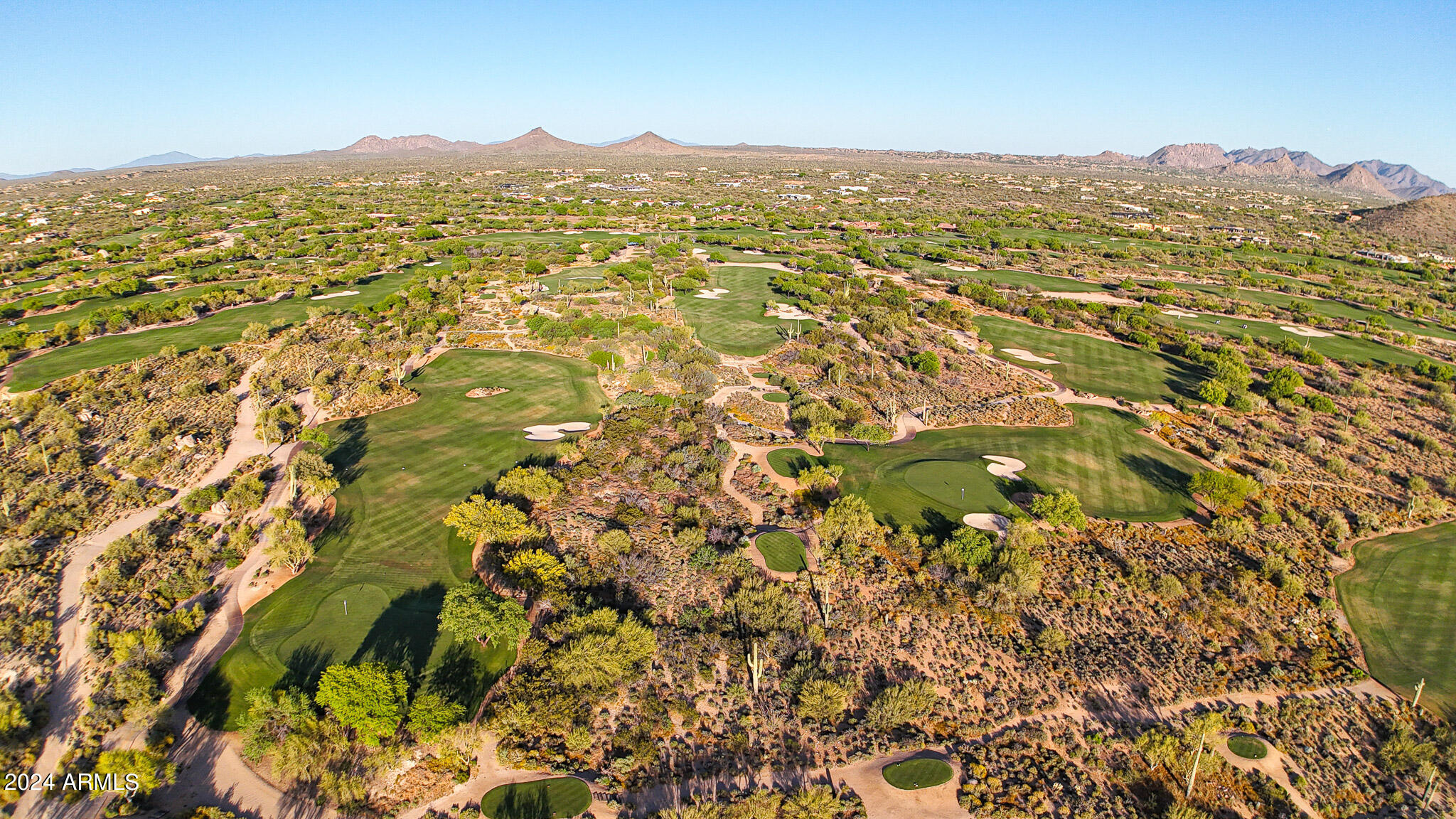 7552 E Camino Puesta Del Sol --