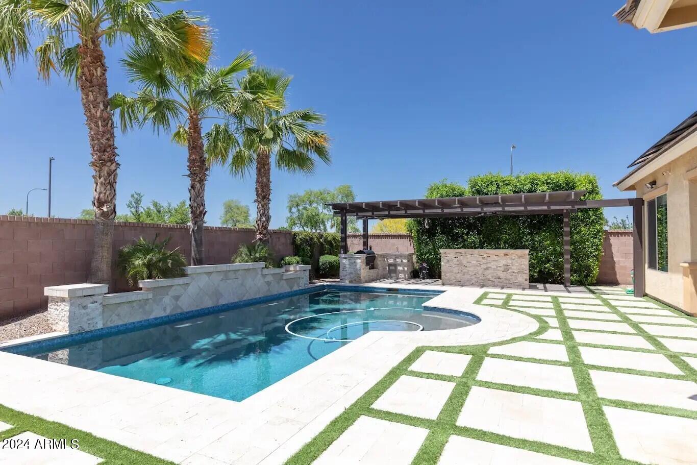 4012 S PLEASANT Place