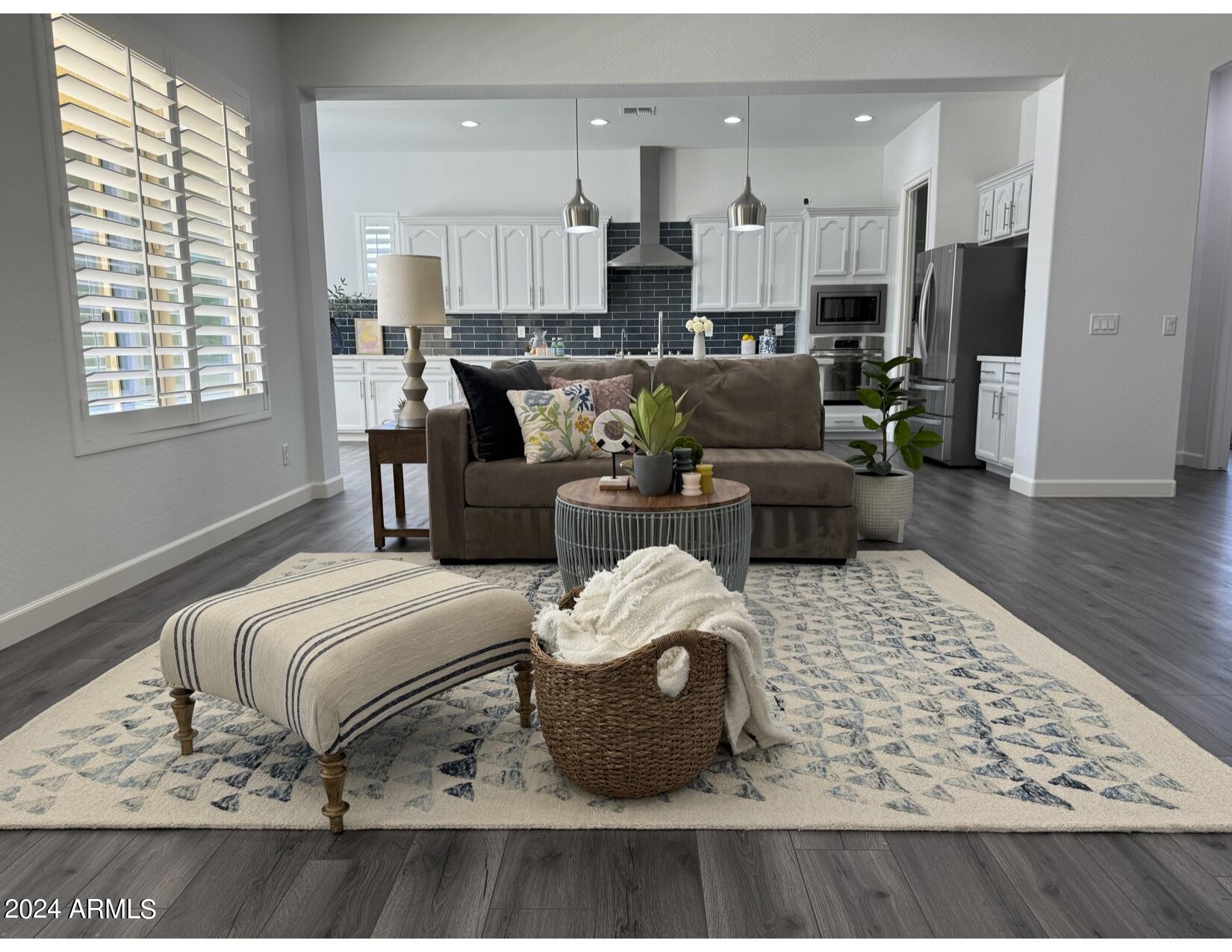 4012 S PLEASANT Place