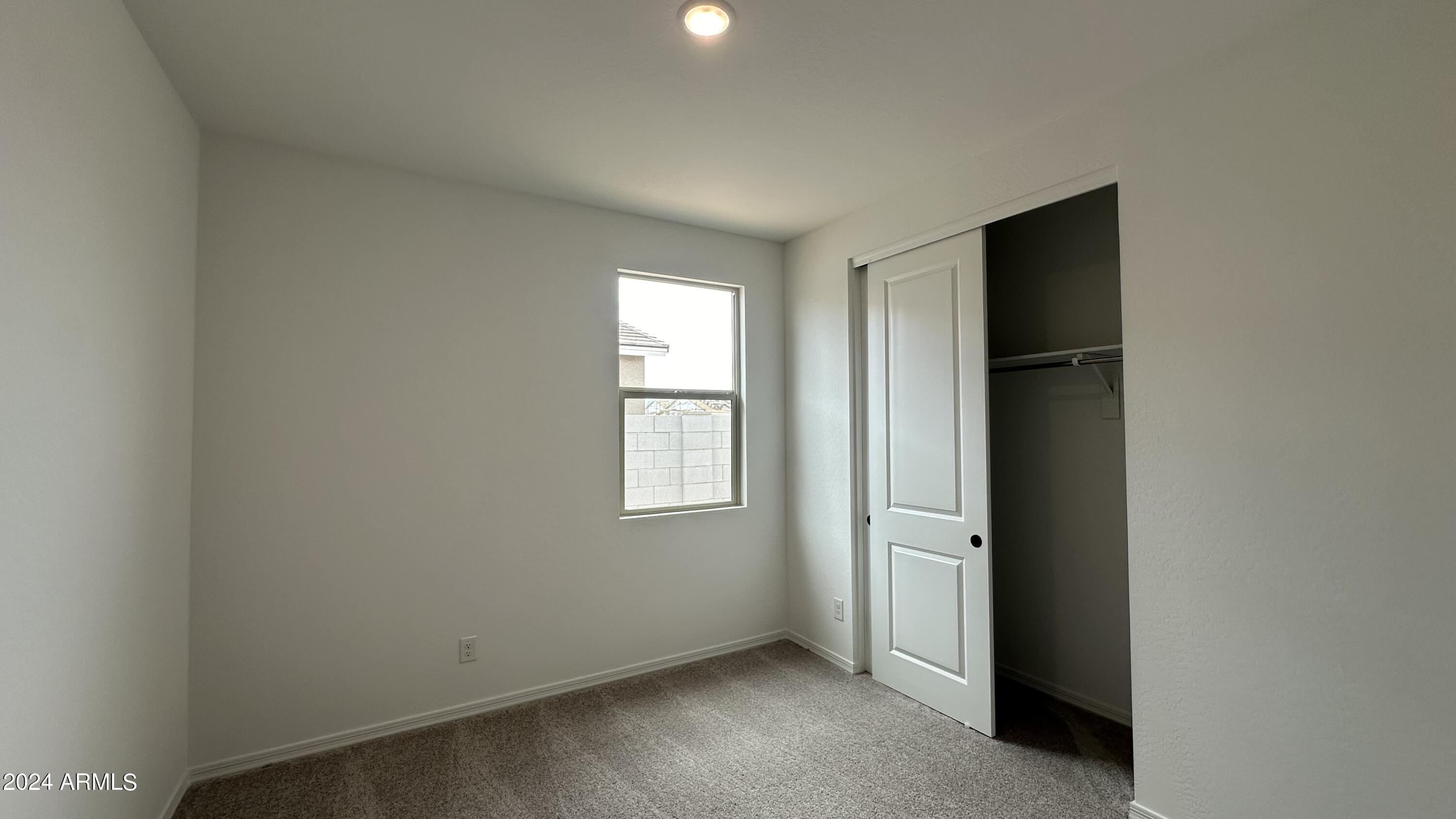 4111 E Bradford Avenue