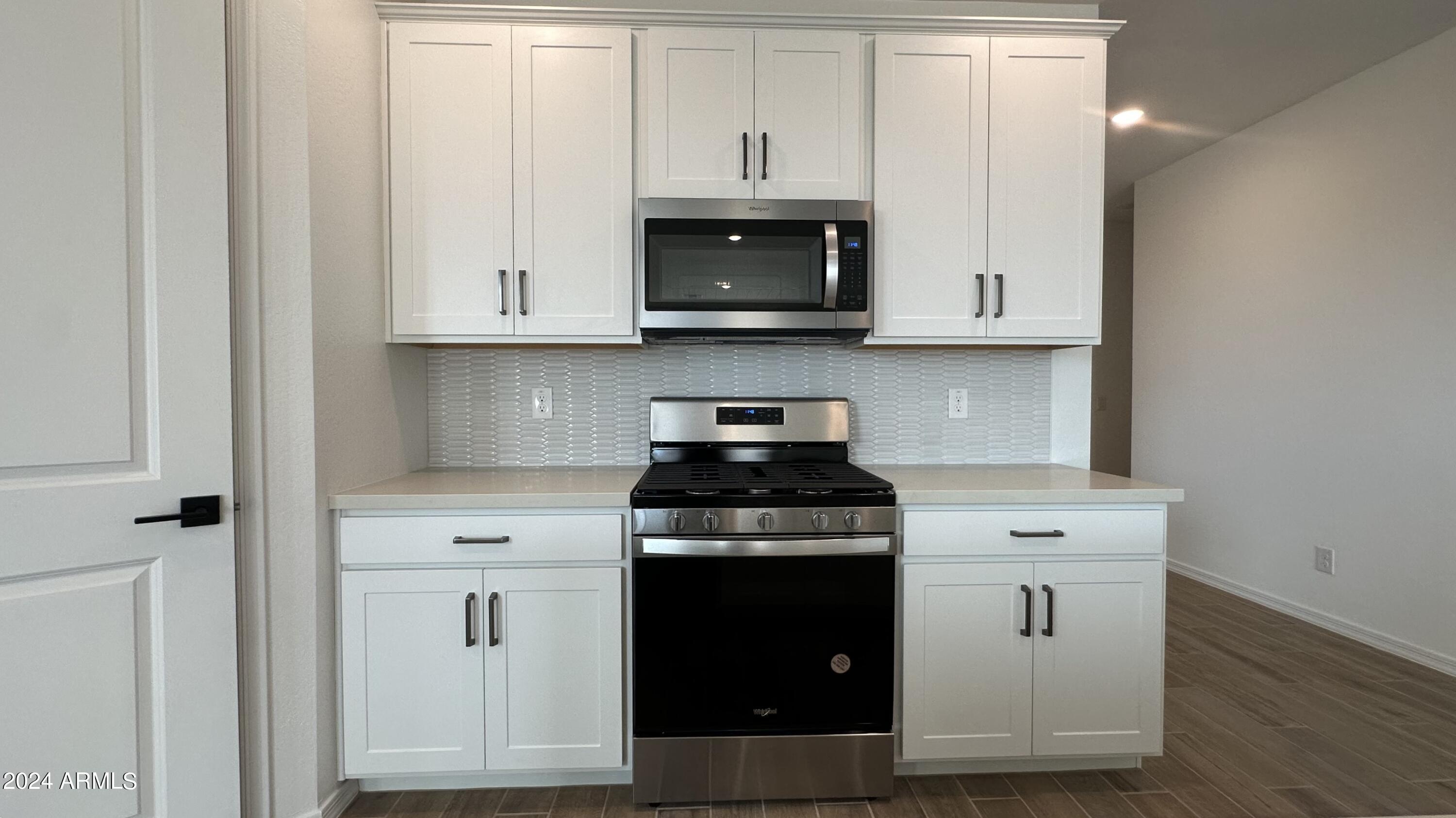 4111 E Bradford Avenue