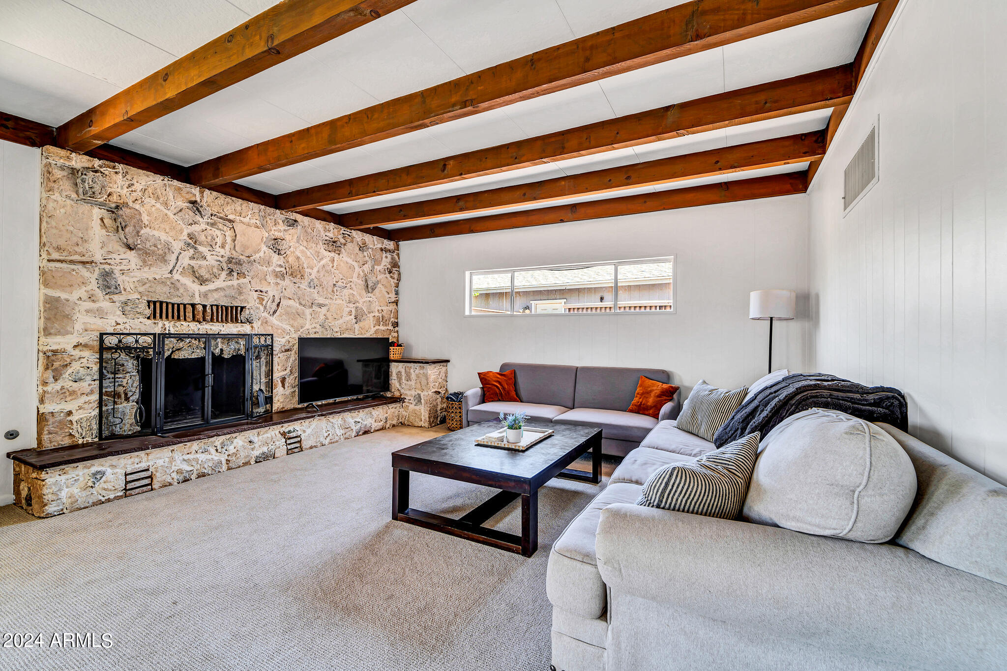 2038 W CAMPBELL Avenue