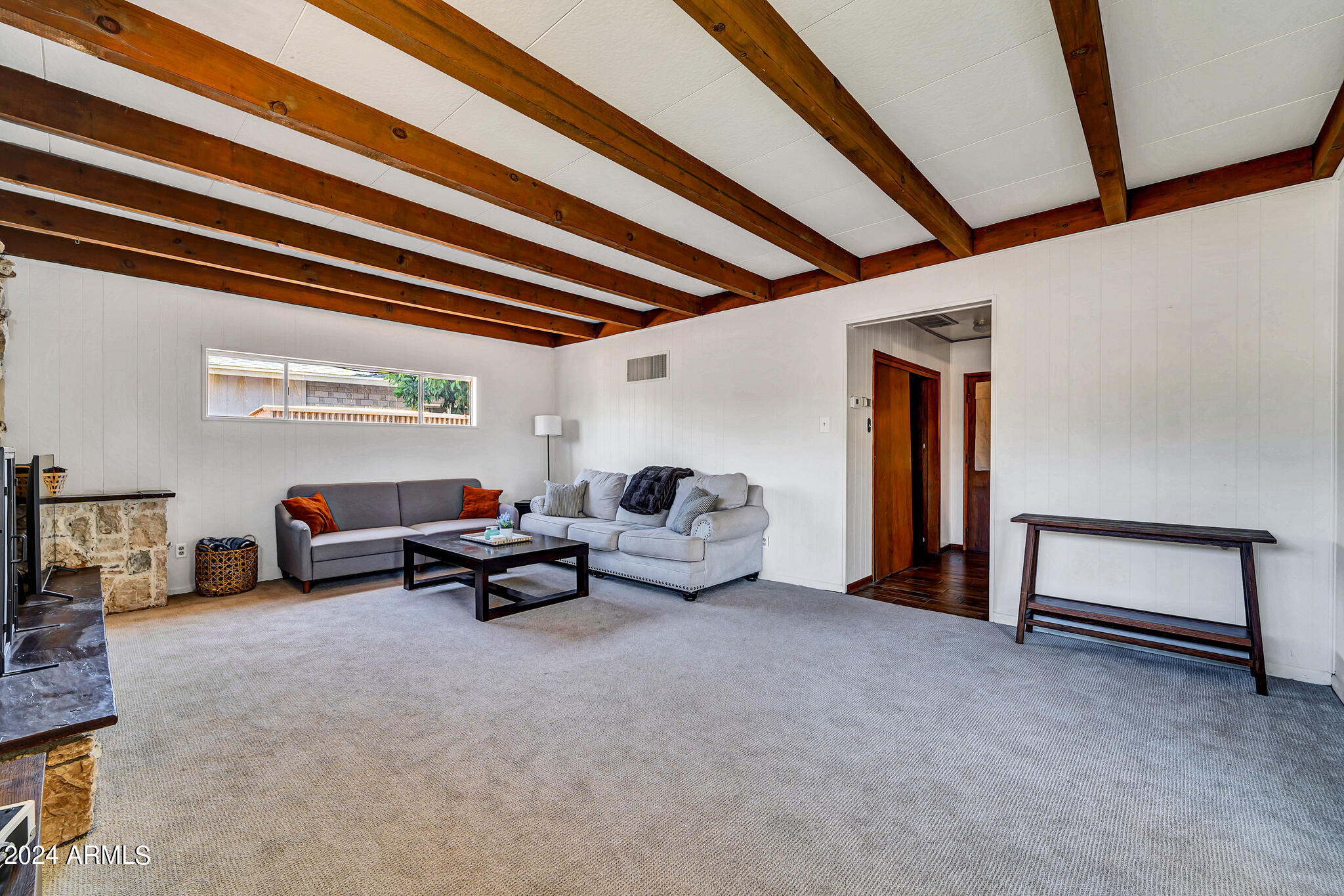 2038 W CAMPBELL Avenue