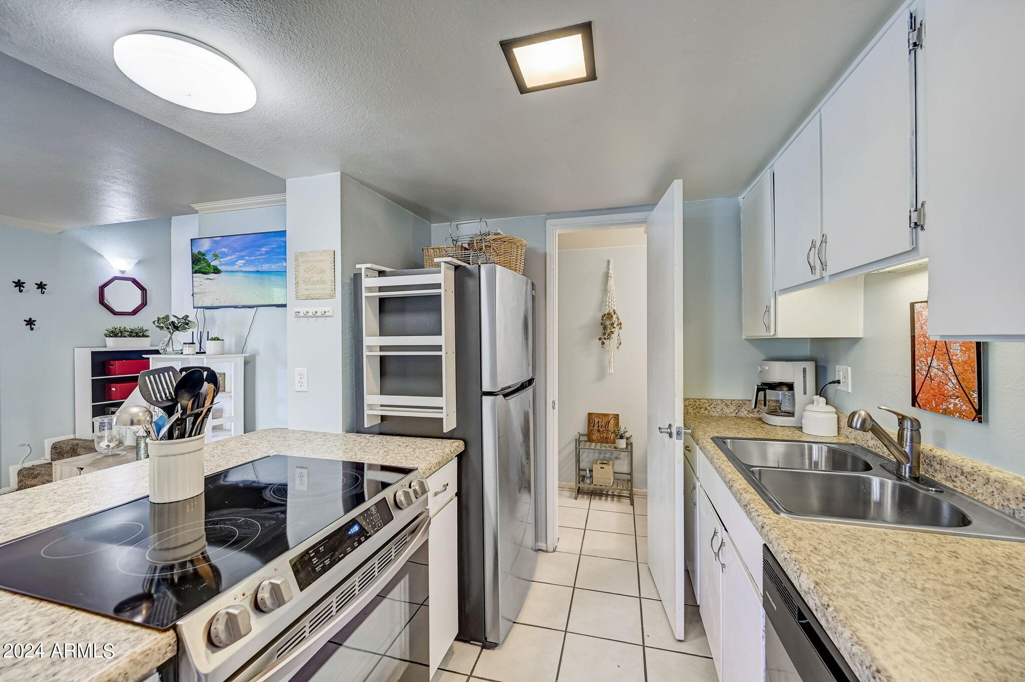 10207 N 8TH Place # B