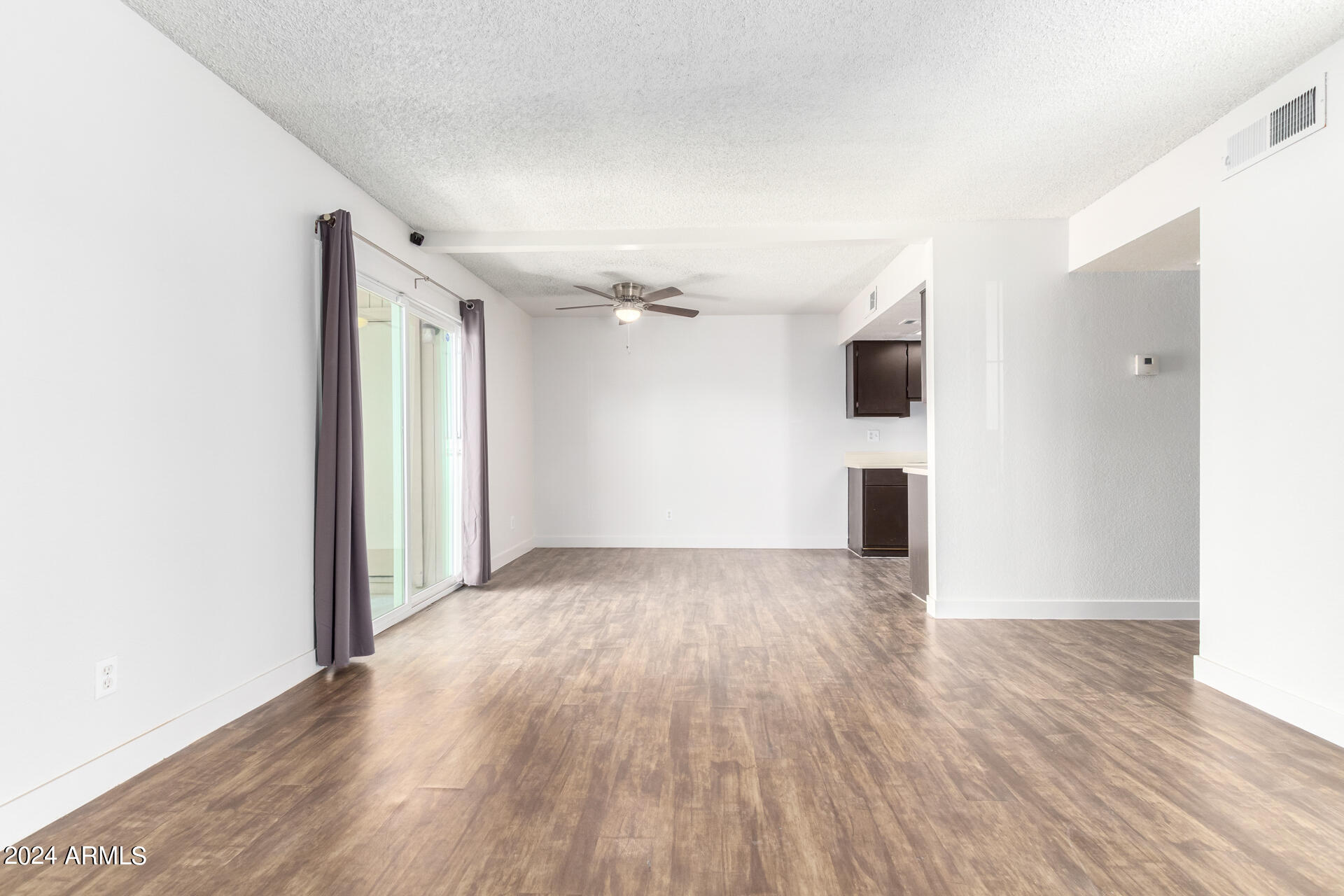 3810 N MARYVALE Parkway # 1087