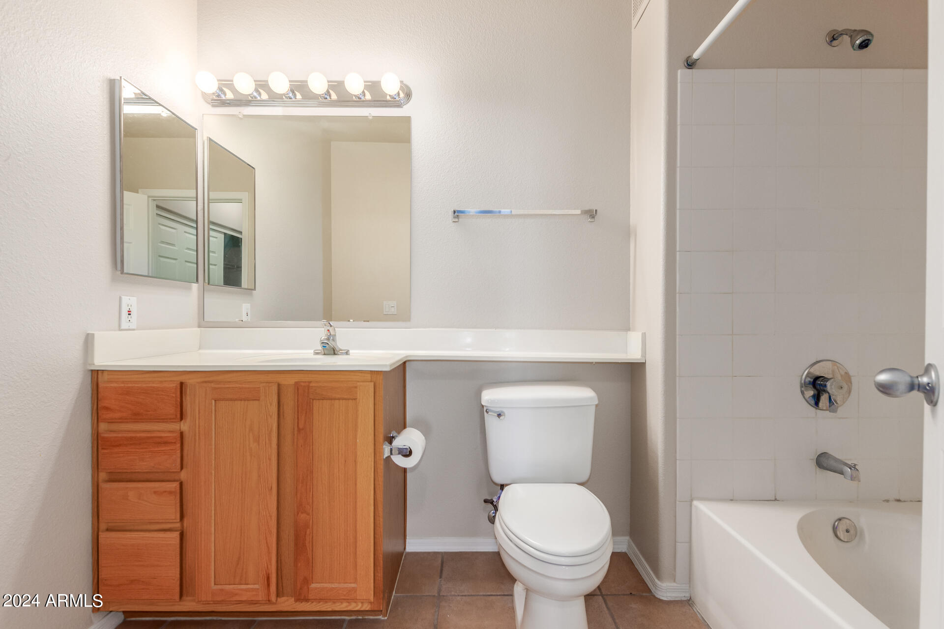 20100 N 78TH Place # 2087