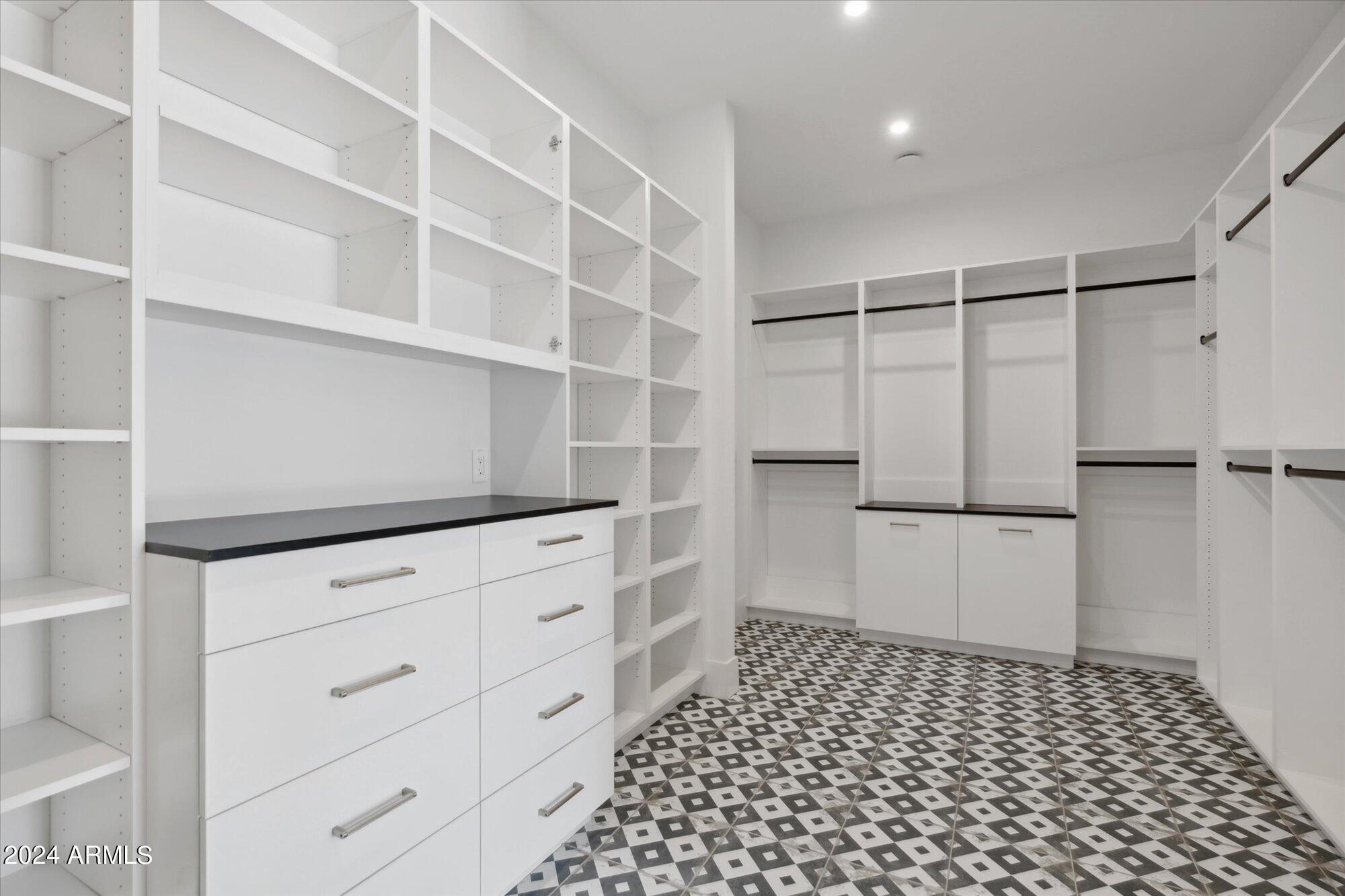 8507 S 9TH Drive # 16