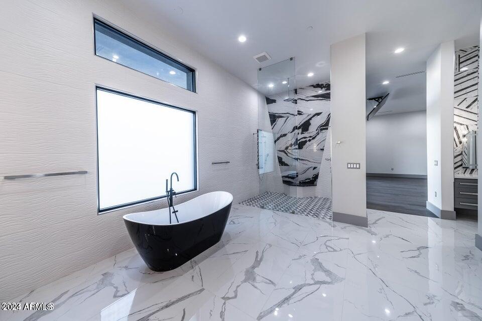 5006 E MOUNTAIN VIEW Road