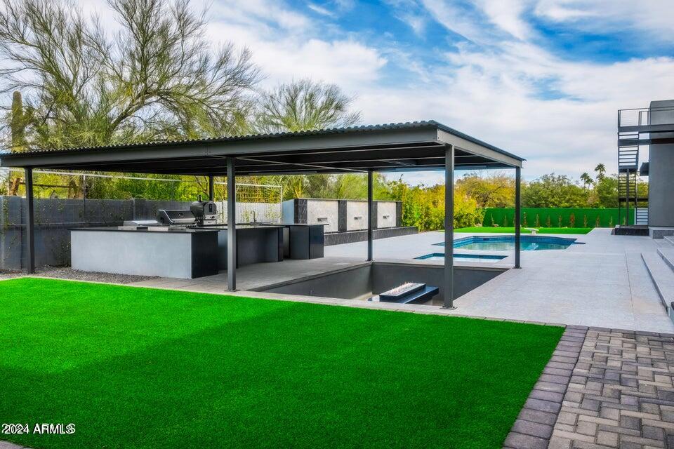 5006 E MOUNTAIN VIEW Road