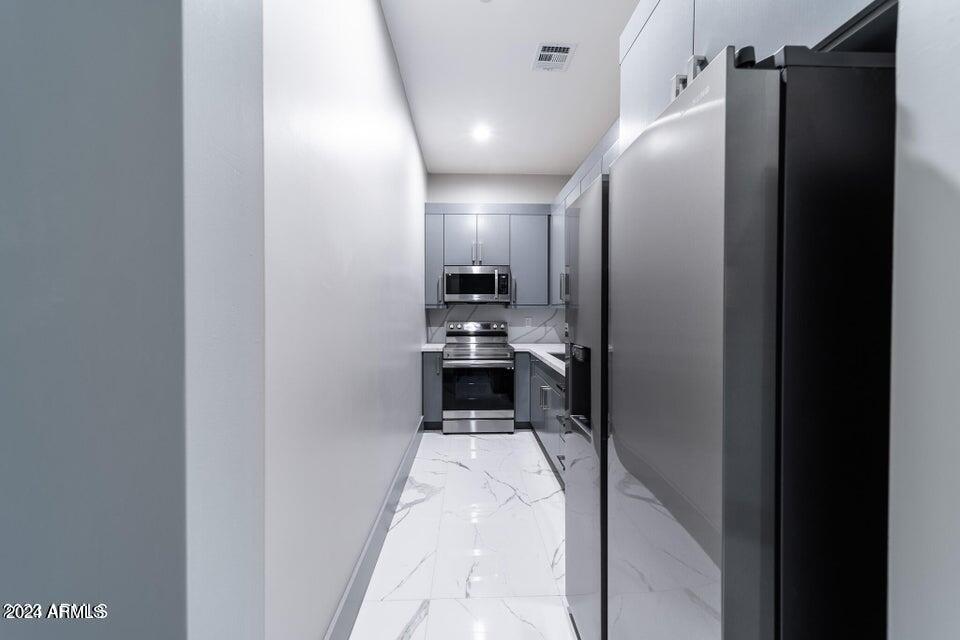 5006 E MOUNTAIN VIEW Road