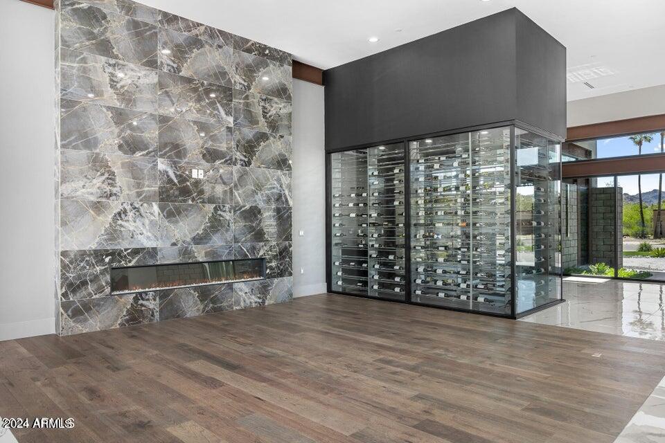 5006 E MOUNTAIN VIEW Road