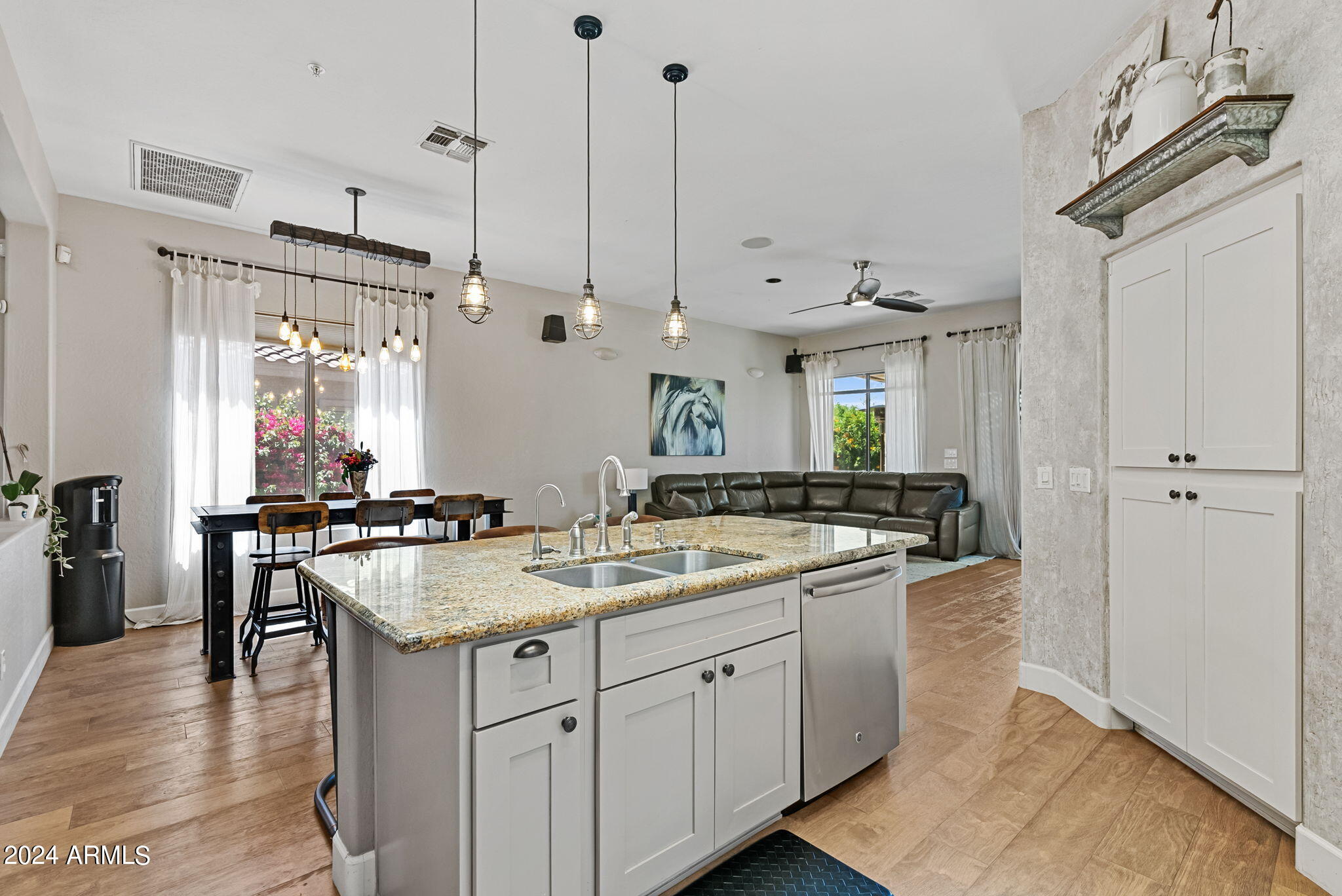 10374 E TIERRA BUENA Lane