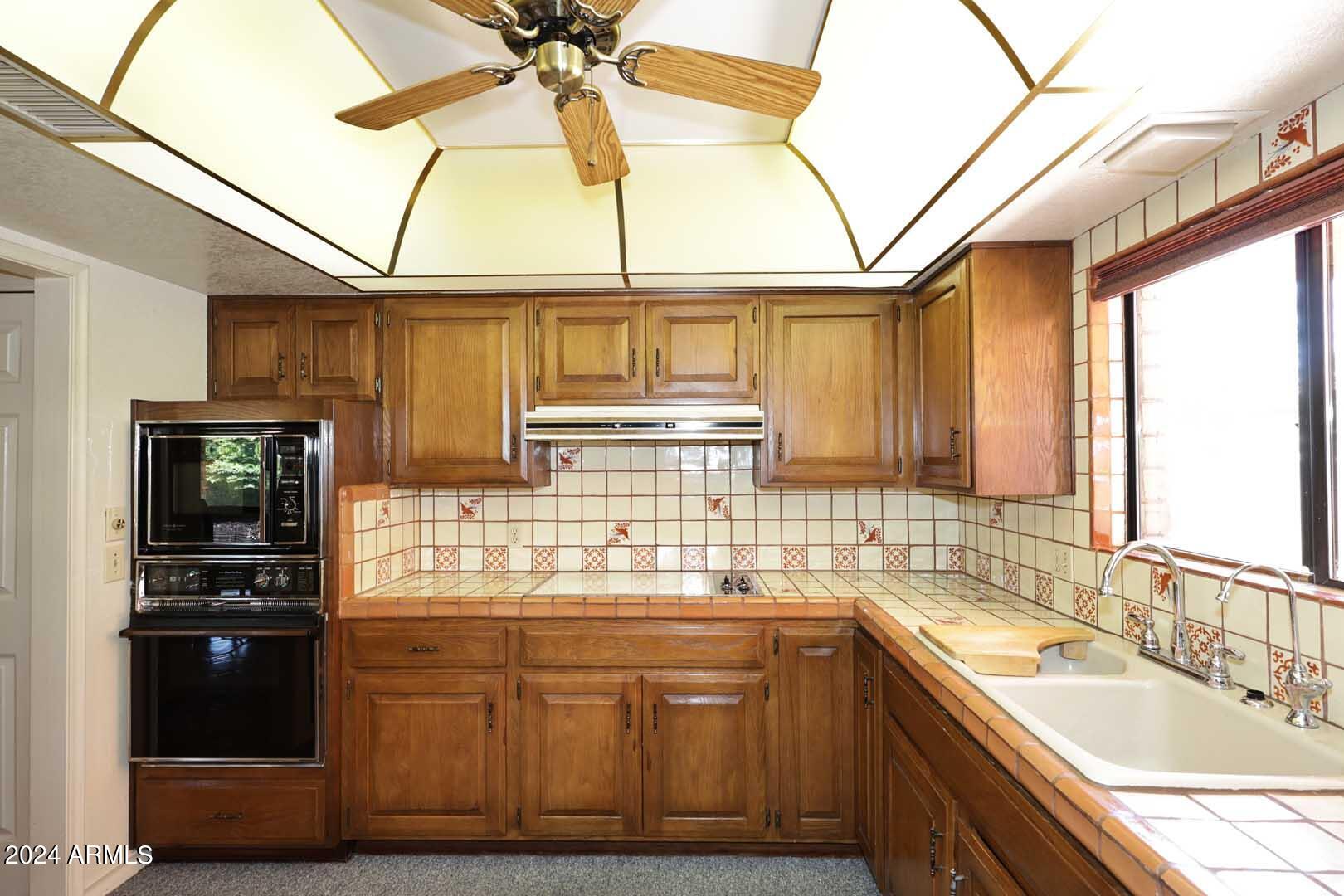 8361 E VIA DE VIVA --