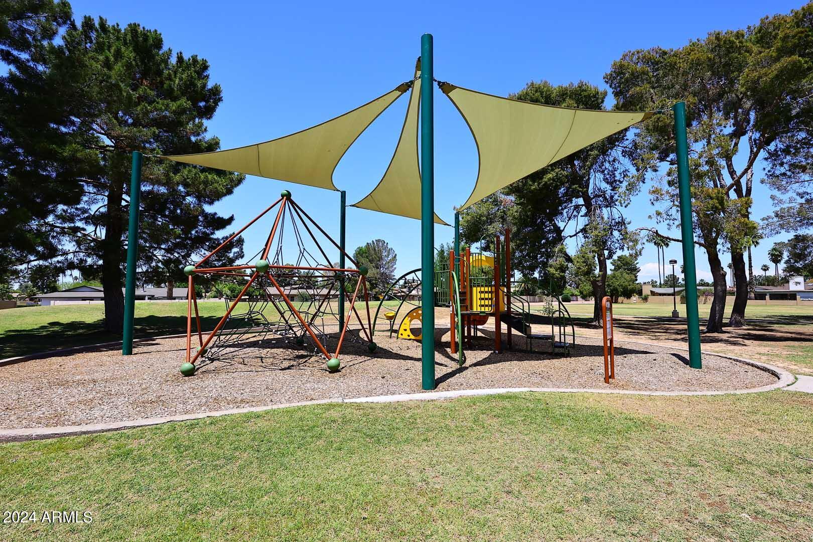 8361 E VIA DE VIVA --