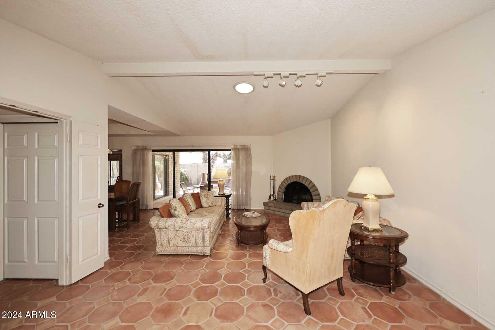 8361 E VIA DE VIVA --